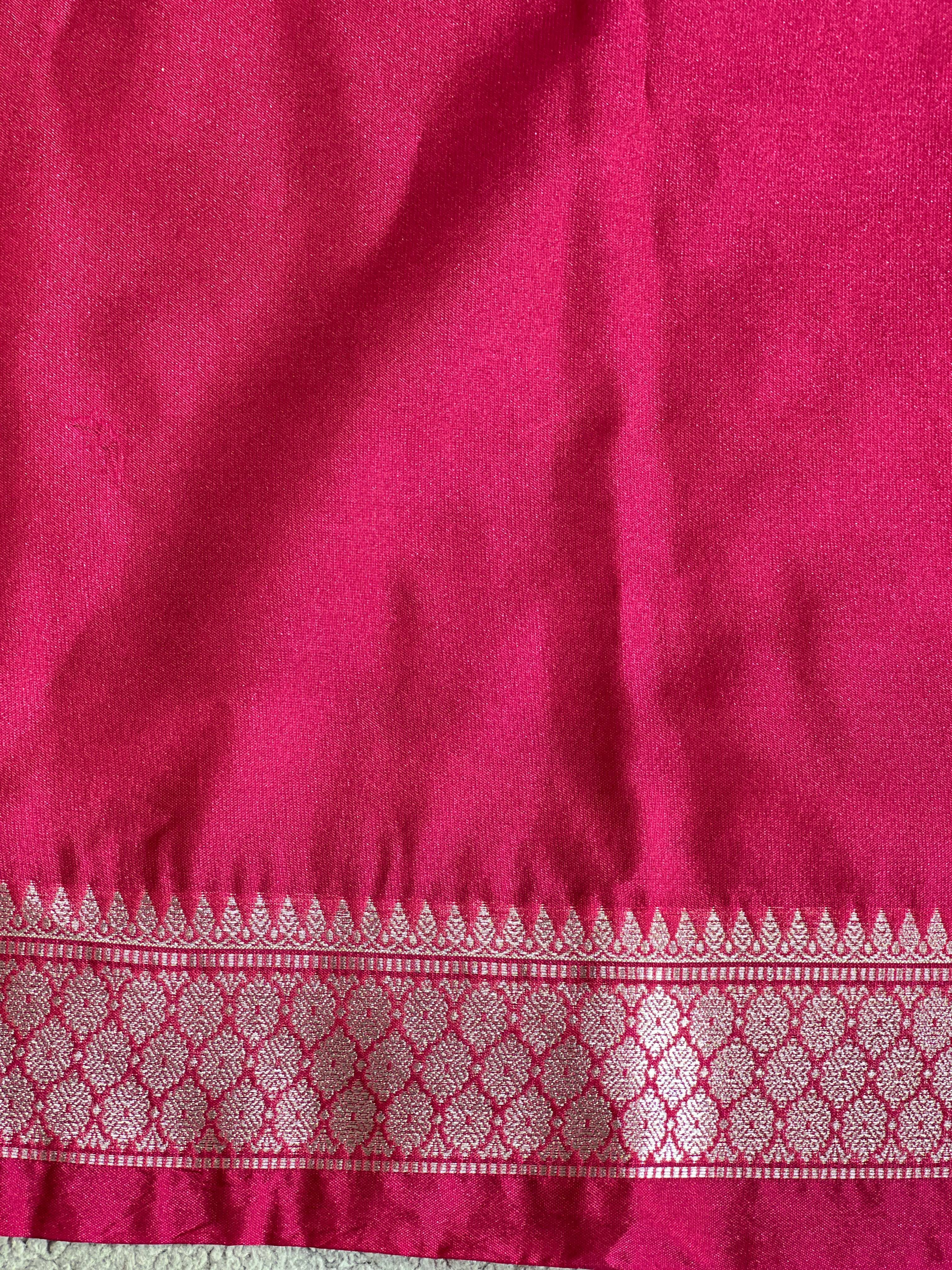 Khatam Pattern Semi Soft Silk Saree | RVS312