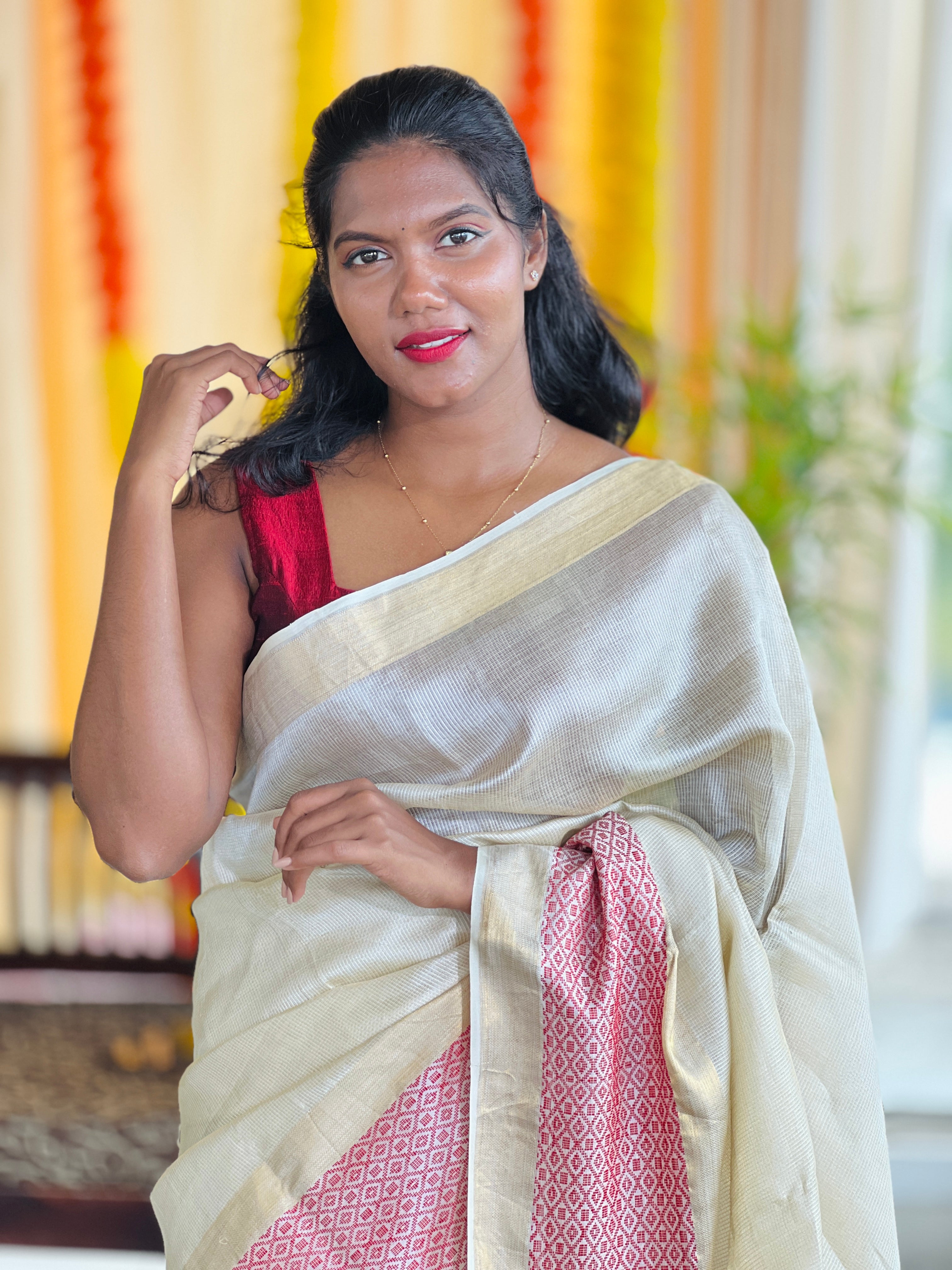 Golden Tissue With Thread Weaved Tussar Saree | AHD333