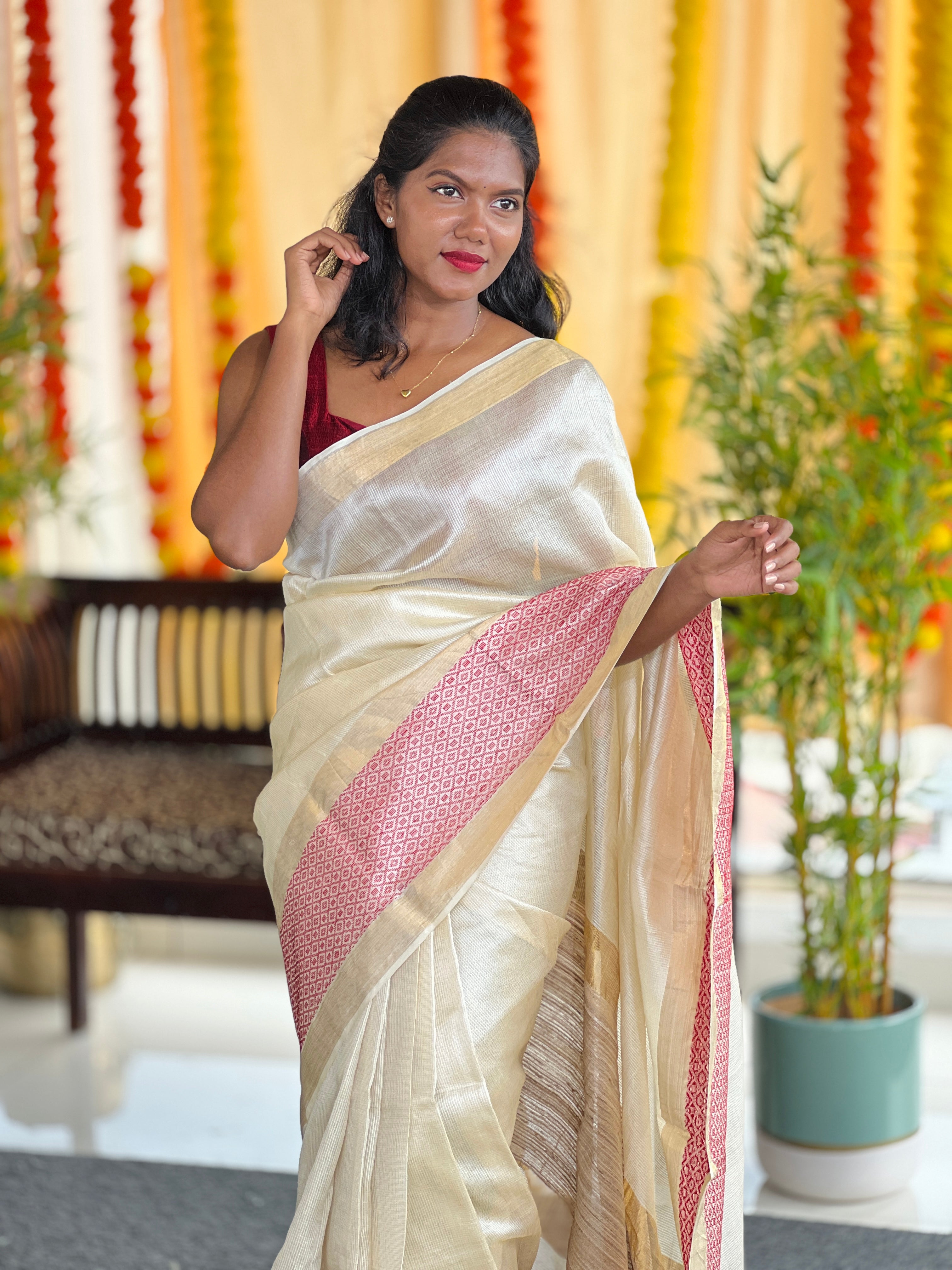 Golden Tissue With Thread Weaved Tussar Saree | AHD333