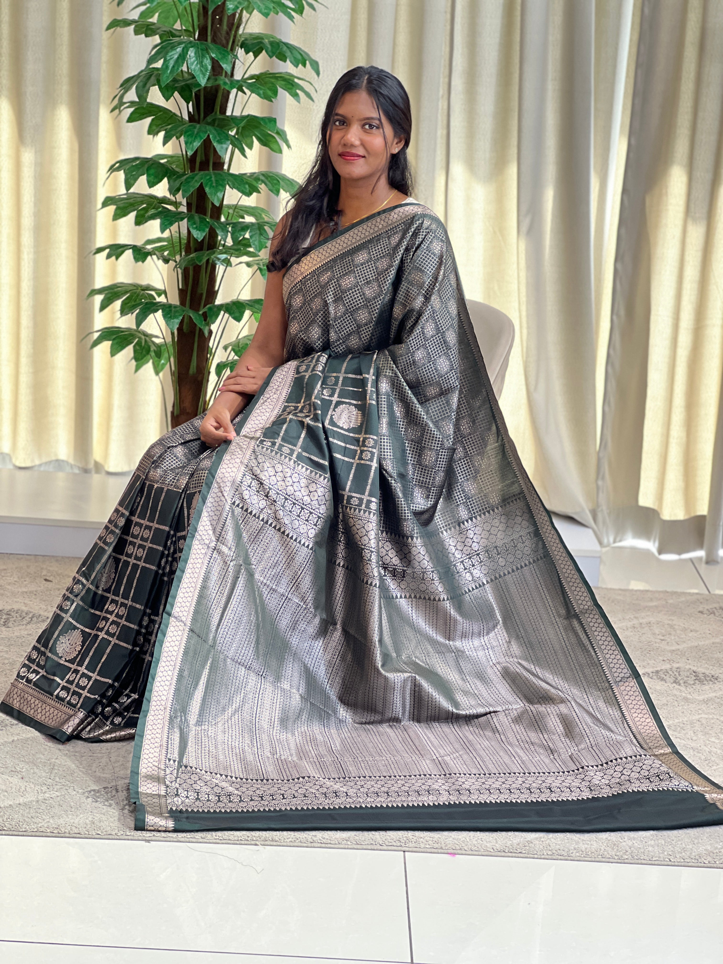 Khatam Pattern Semi Soft Silk Saree  | RVS320