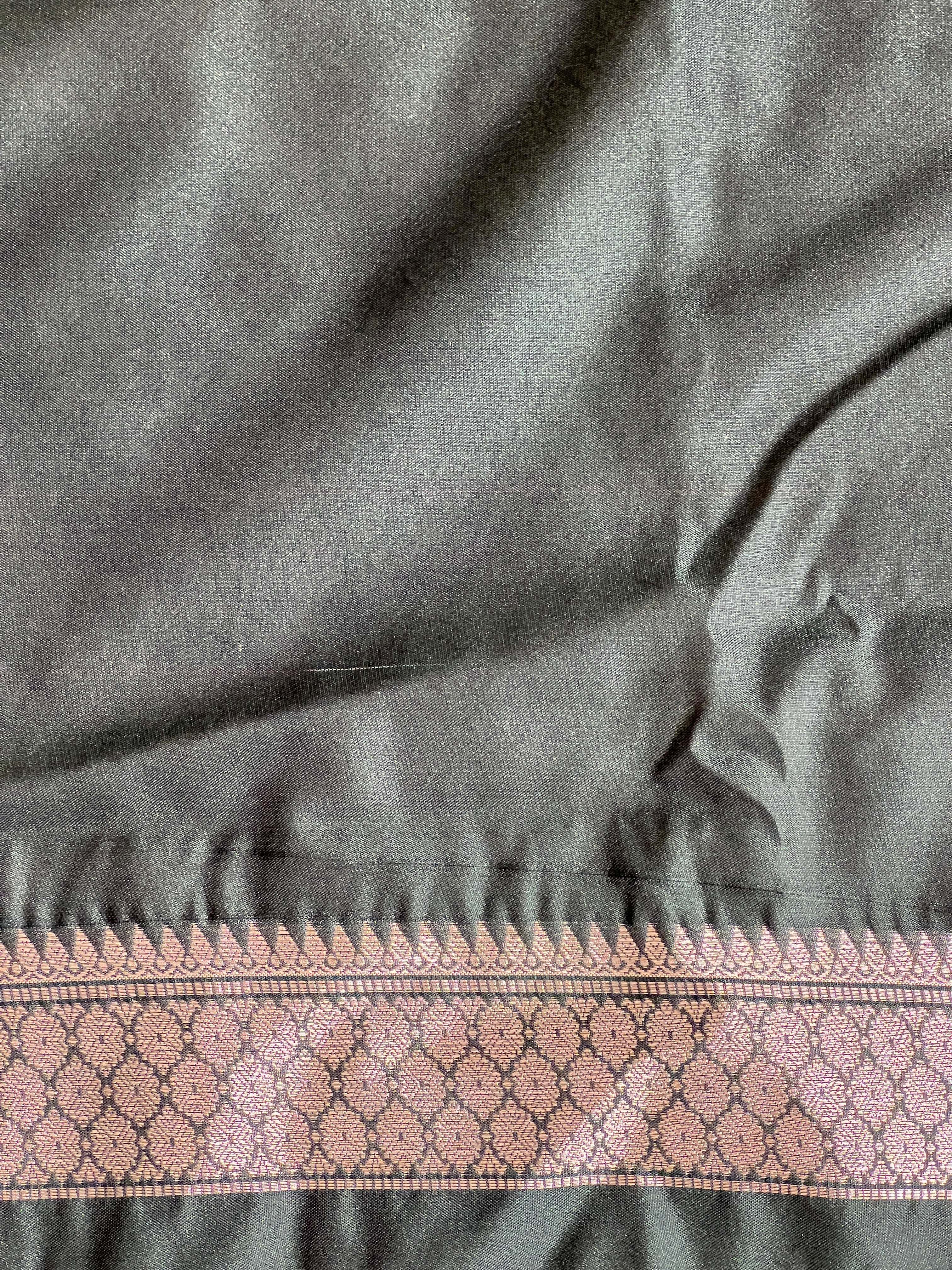 Khatam Pattern Semi Soft Silk Saree  | RVS320