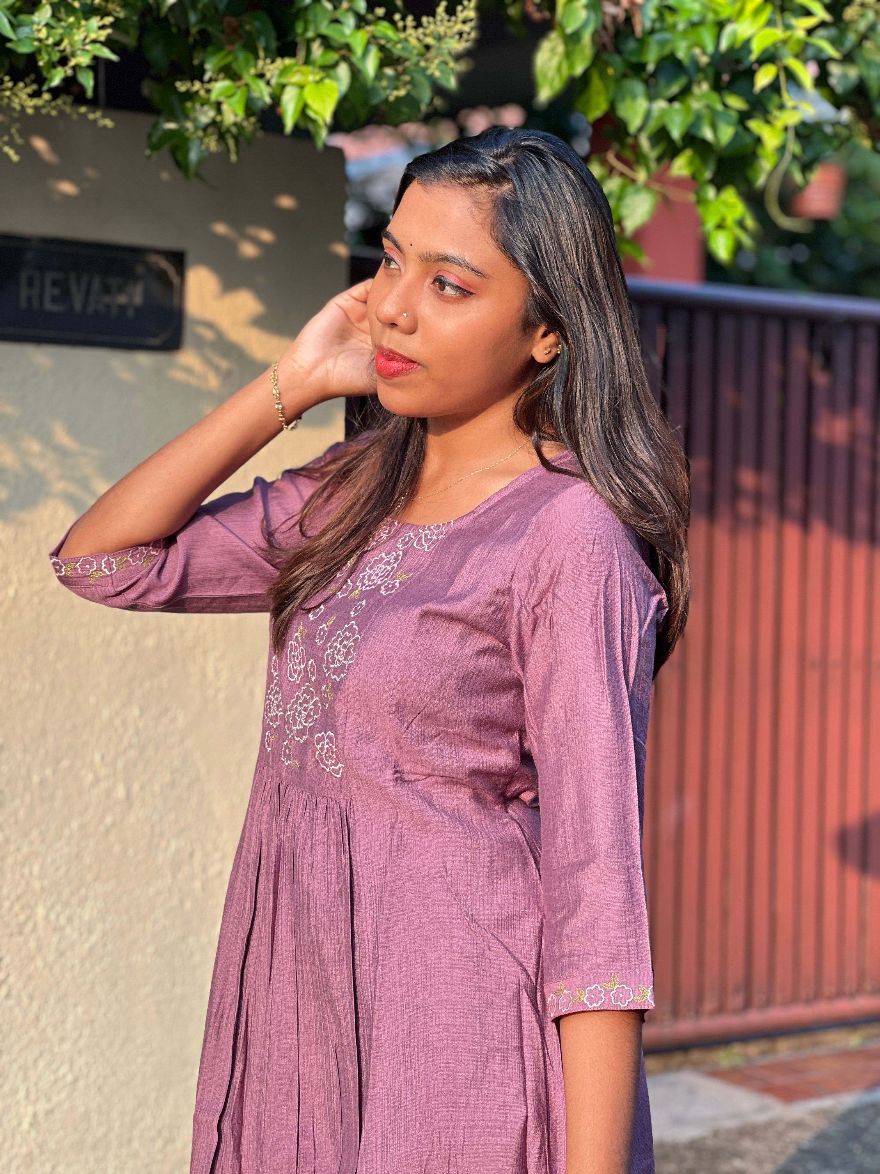 Floral Computerized Embroidered Rayon Cotton Kurta | VSI134