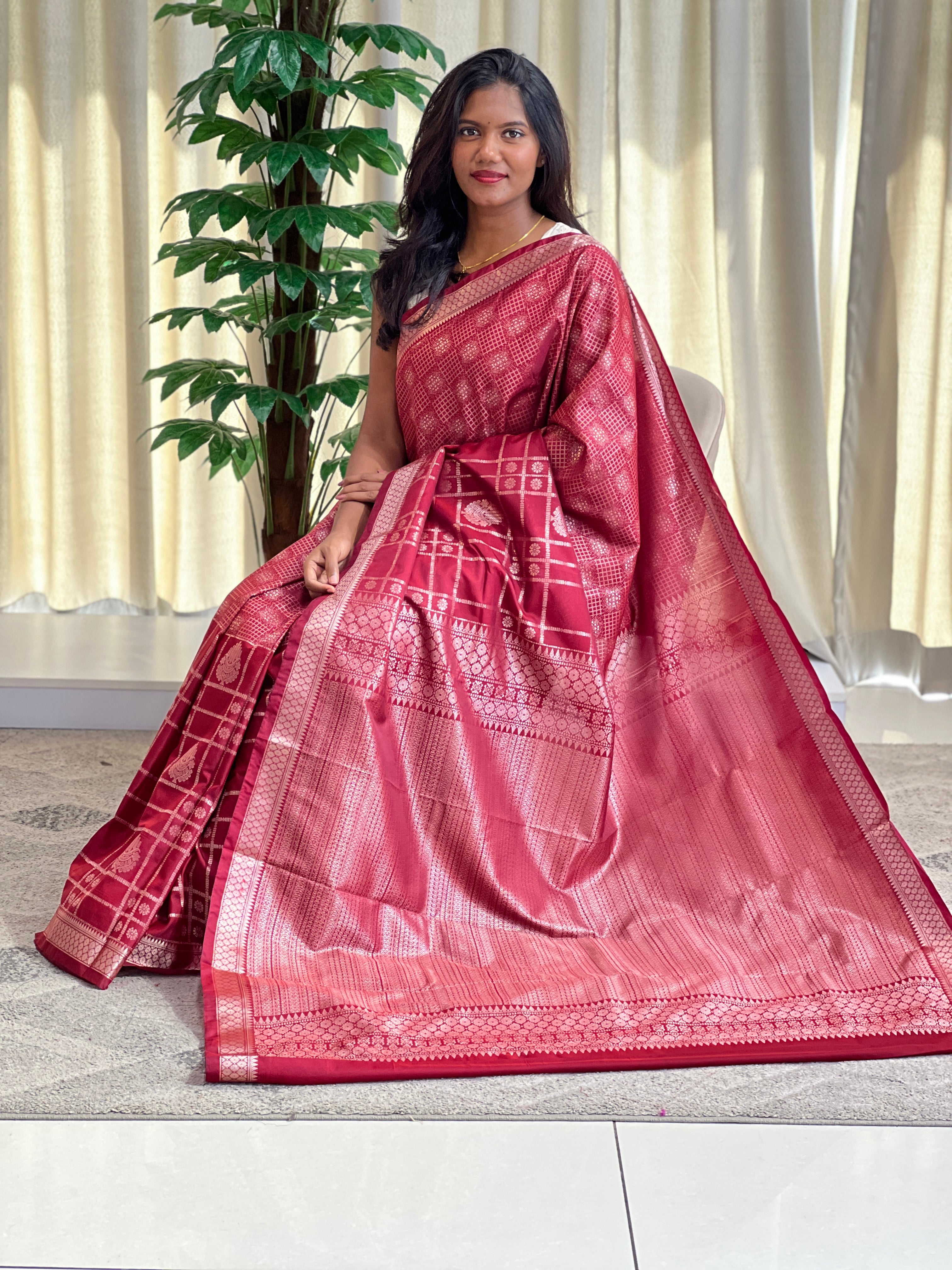 Khatam Pattern Semi Soft Silk Saree | RVS319