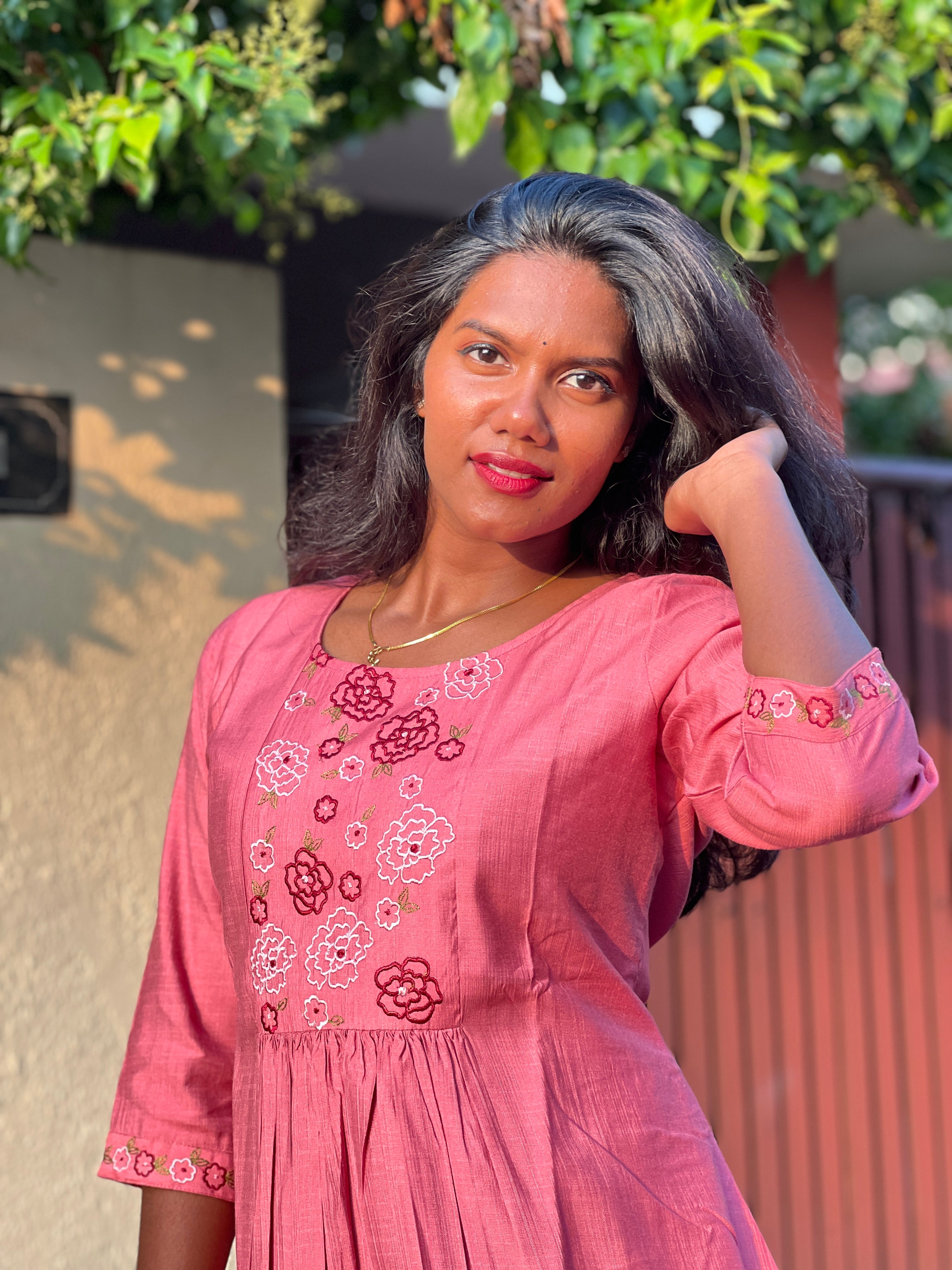 Floral Computerized Embroidered Rayon Cotton Kurta | VSI135