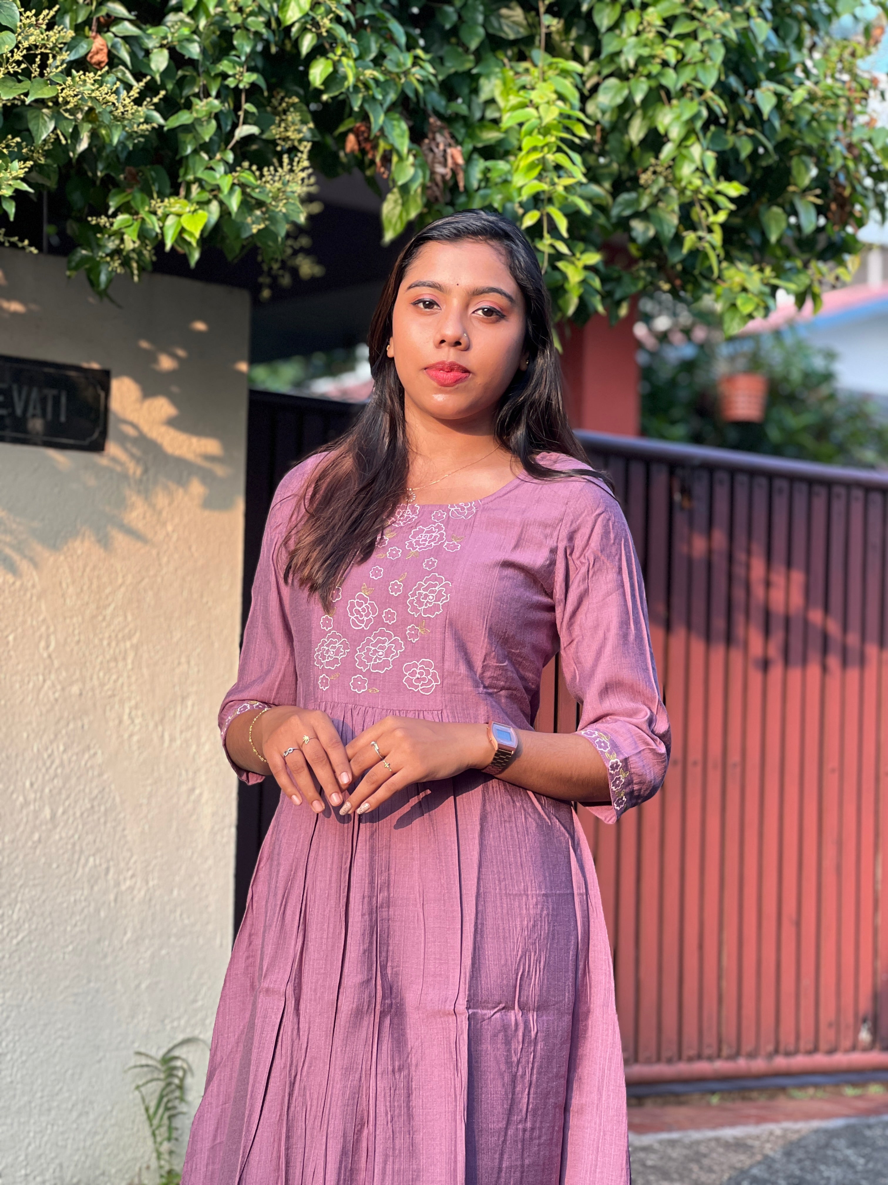 Floral Computerized Embroidered Rayon Cotton Kurta | VSI134