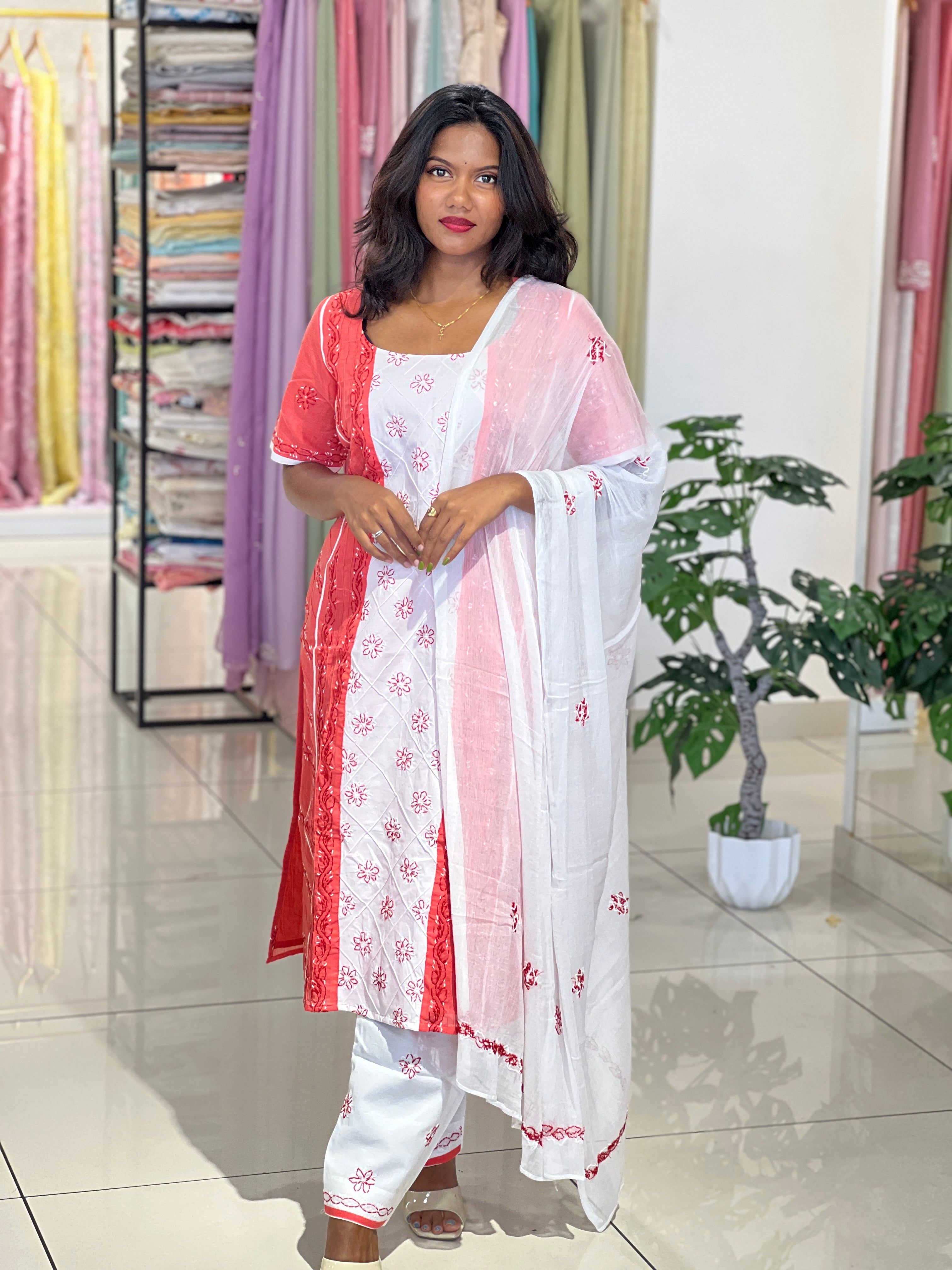 Chanderi Finish Kurta Set | IHP140