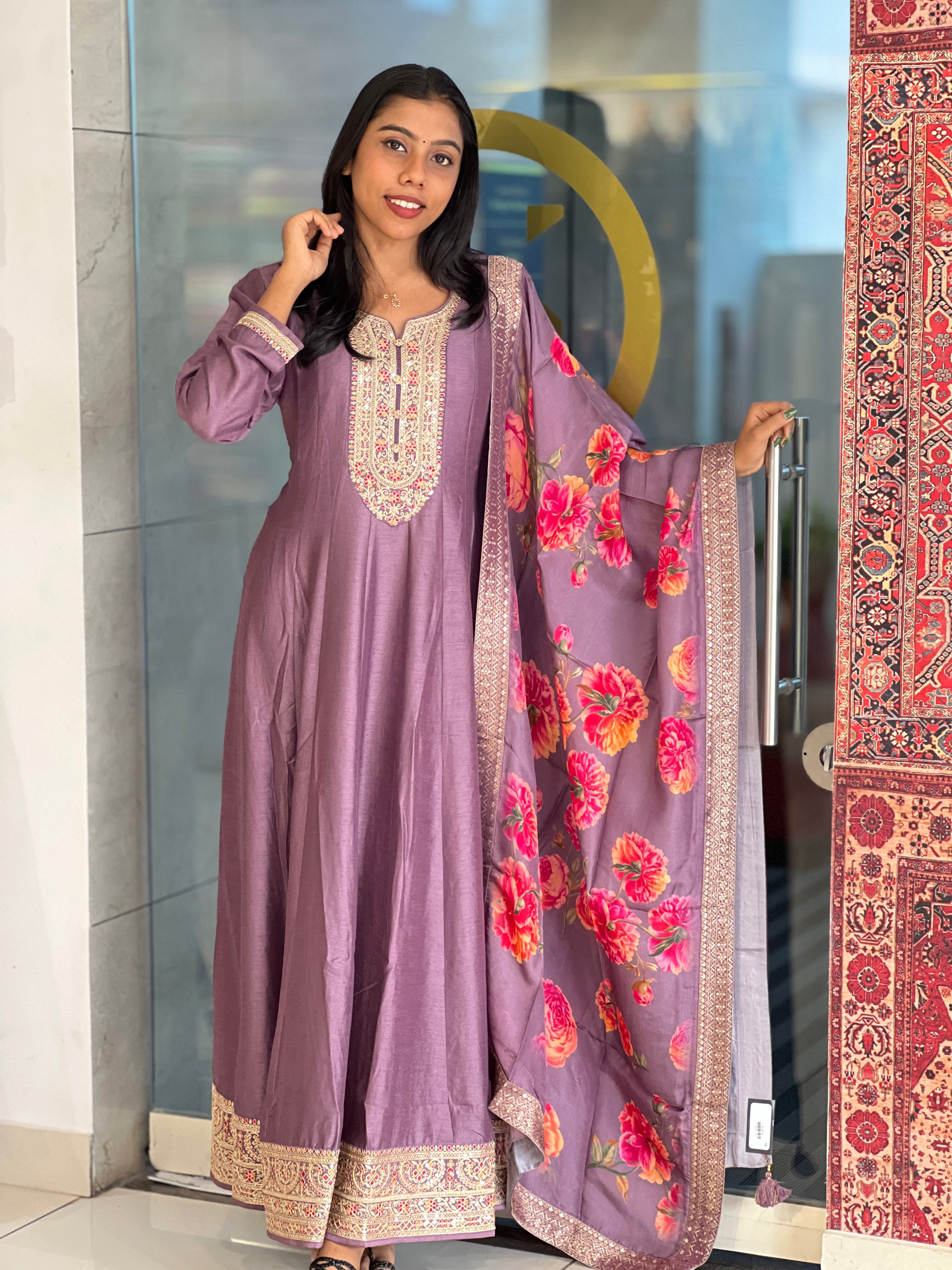 Zari Embroidered Dola Silk Kurta Top & Dupatta | FW274