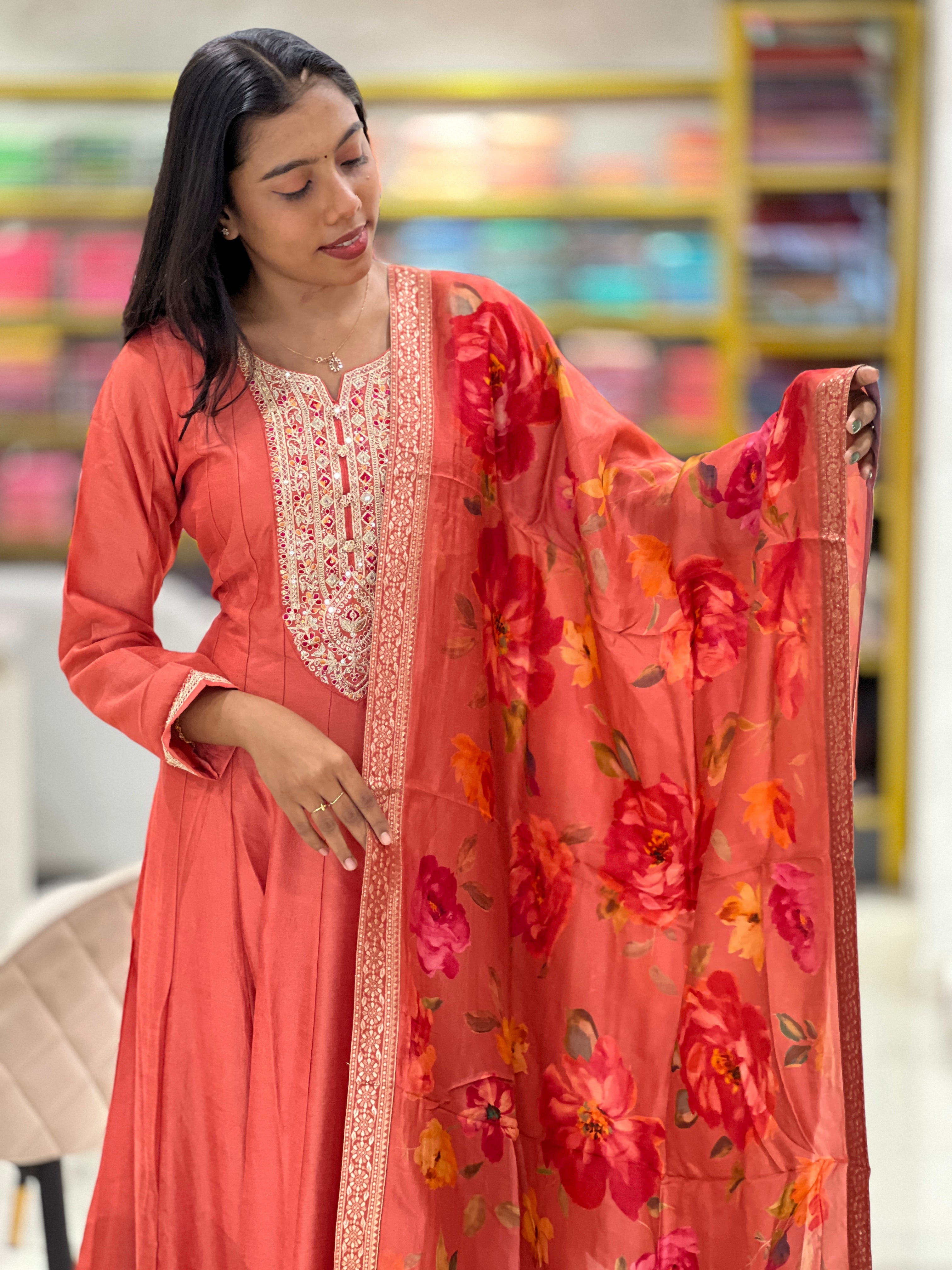 Zari Embroidered Dola Silk Kurta Top & Dupatta | FW276