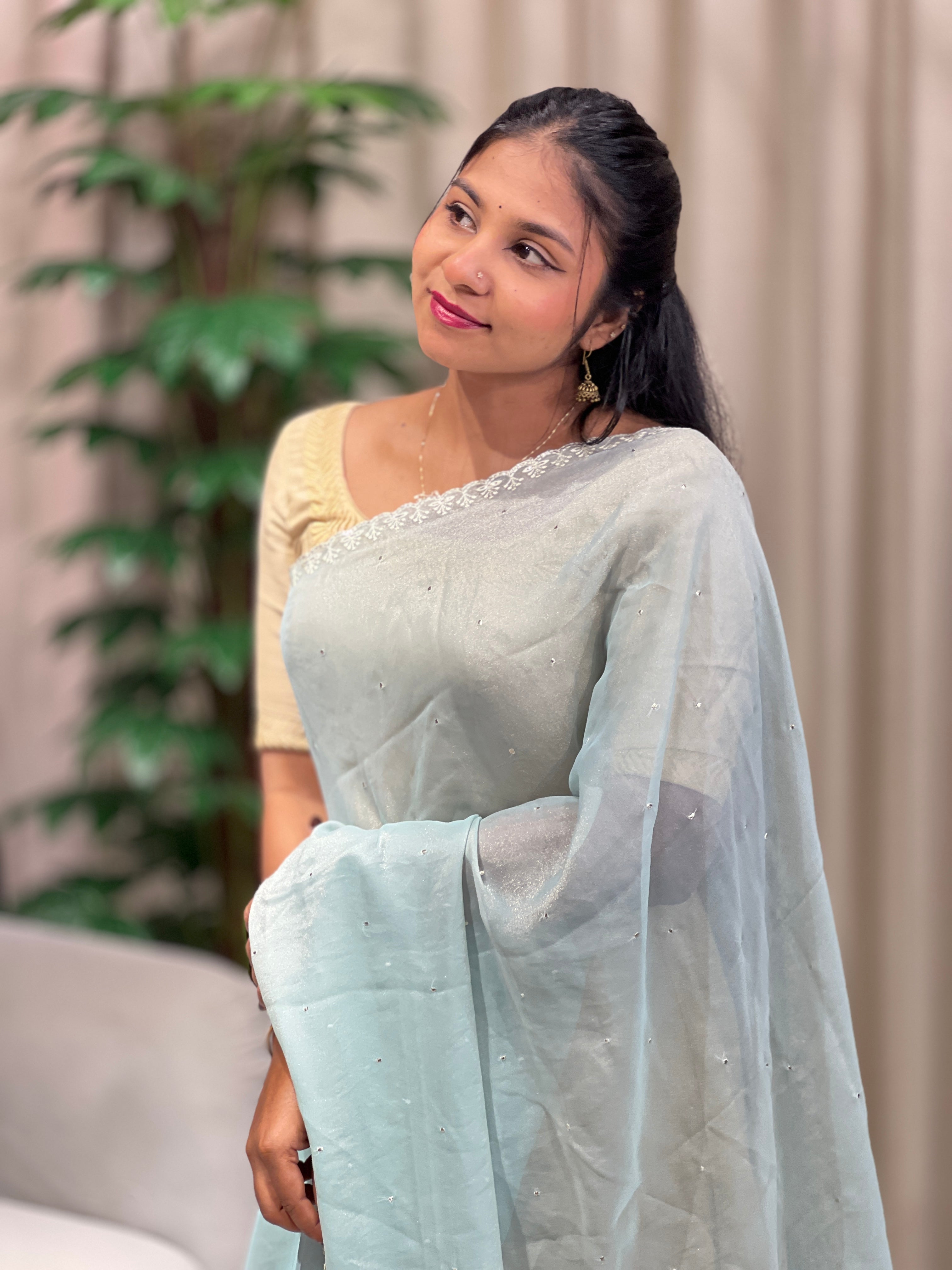 Floral Machine Embroidery Shimmer Georgette Saree | BLD1785