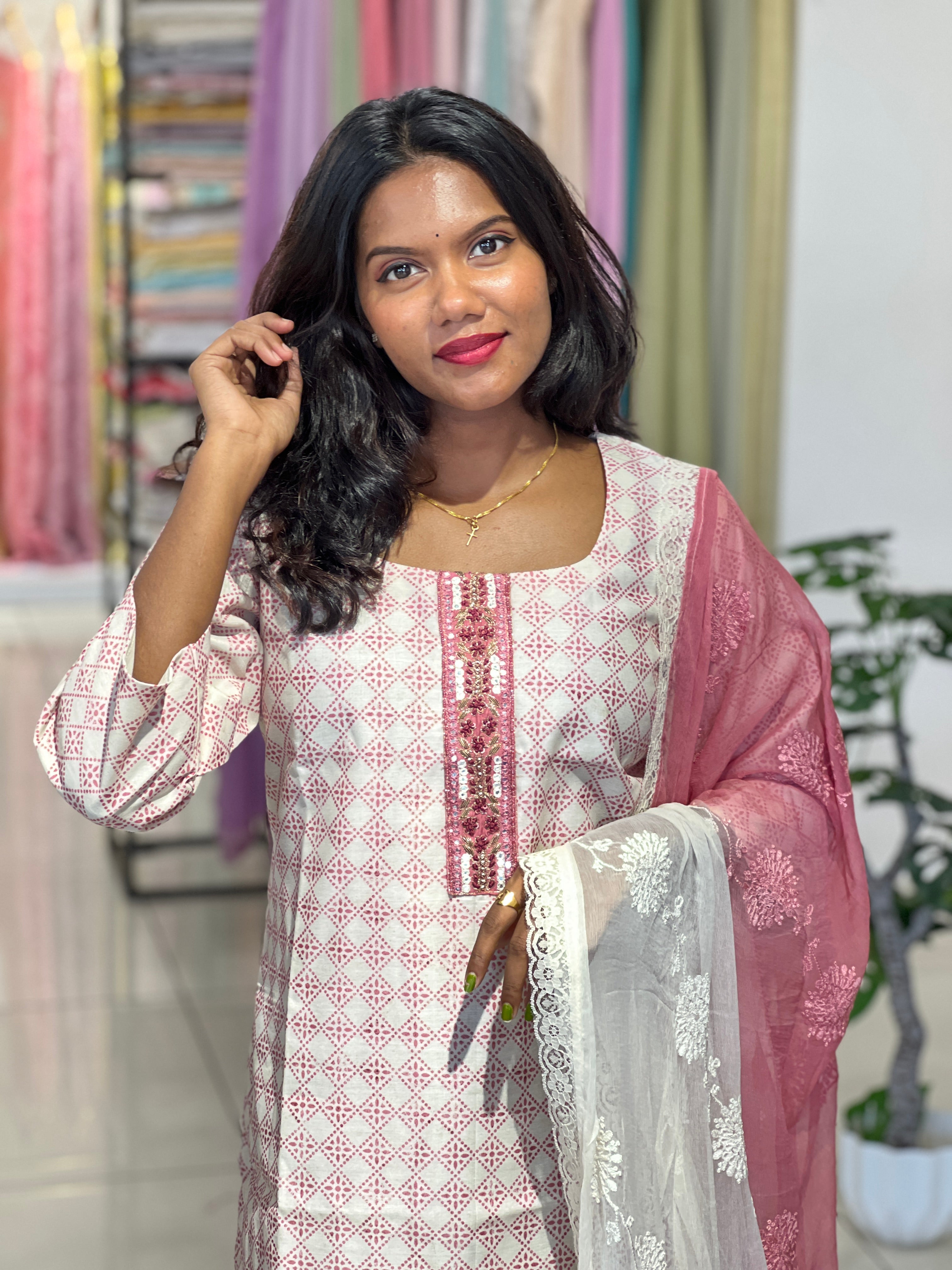 Printed Patterned Top And Dupatta | IHP185