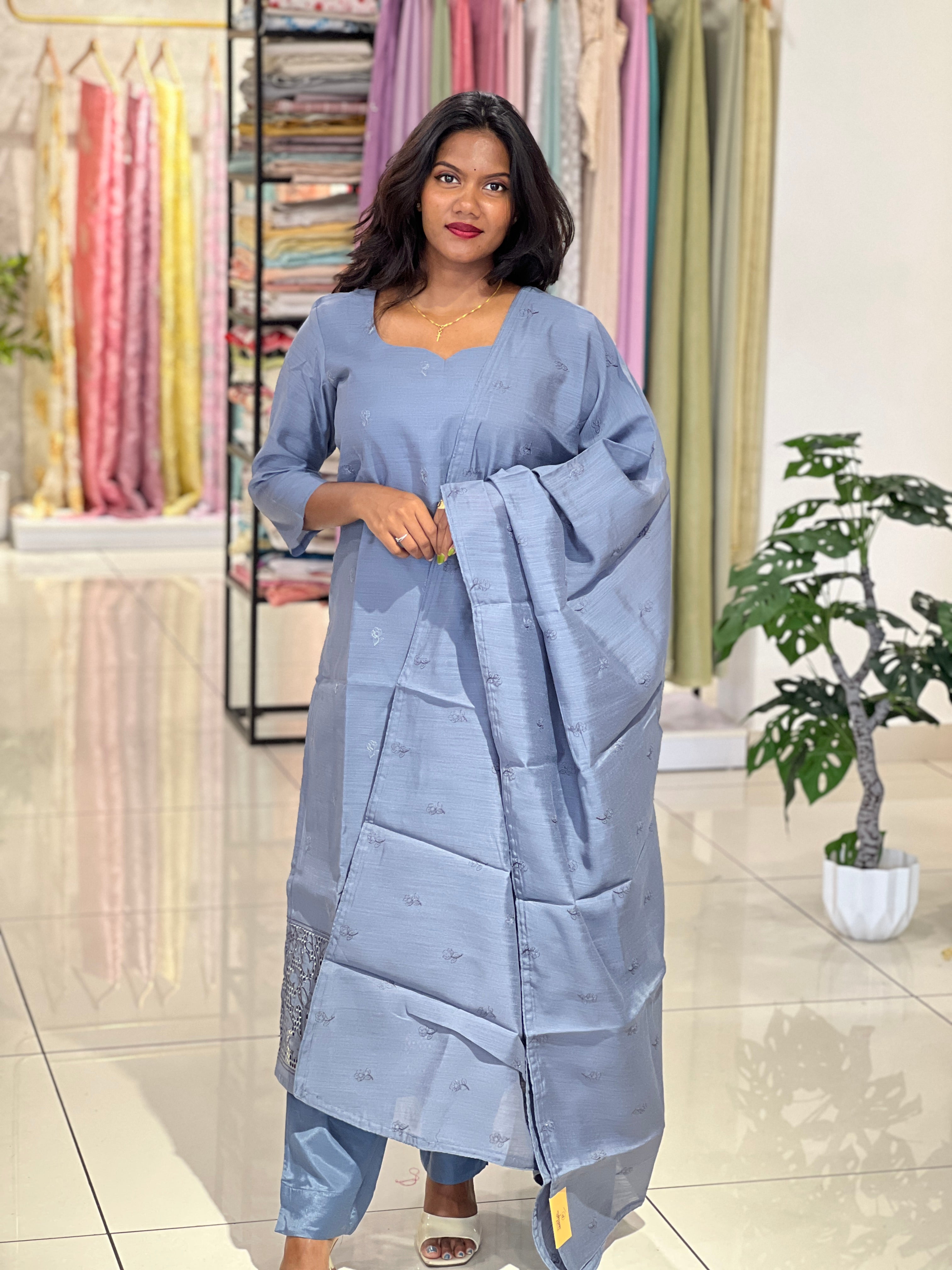 Machine Embroidery Semi Tussar Kurta Set | IHP144