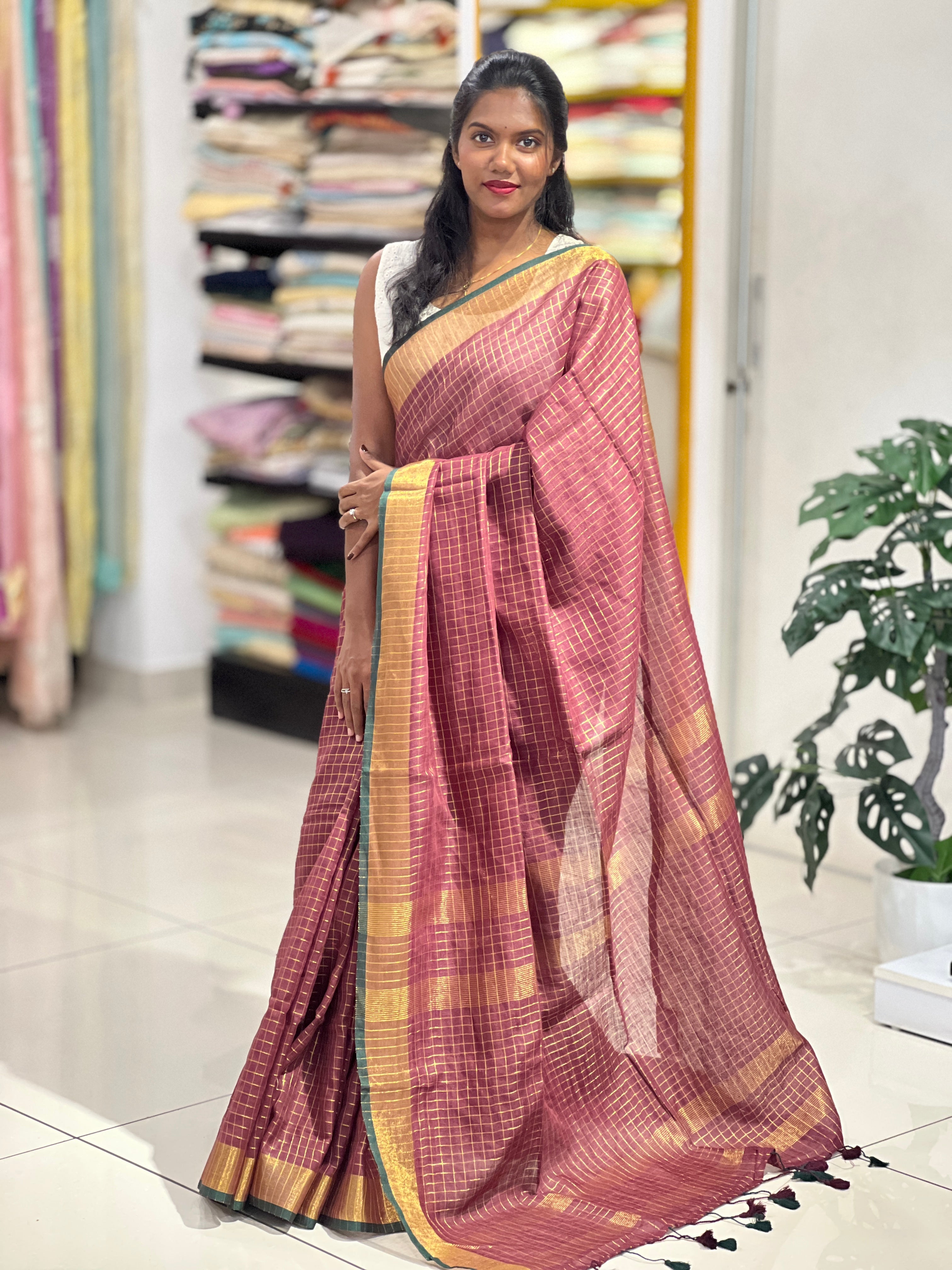 Check Weaved Semi Linen Saree | EVA103