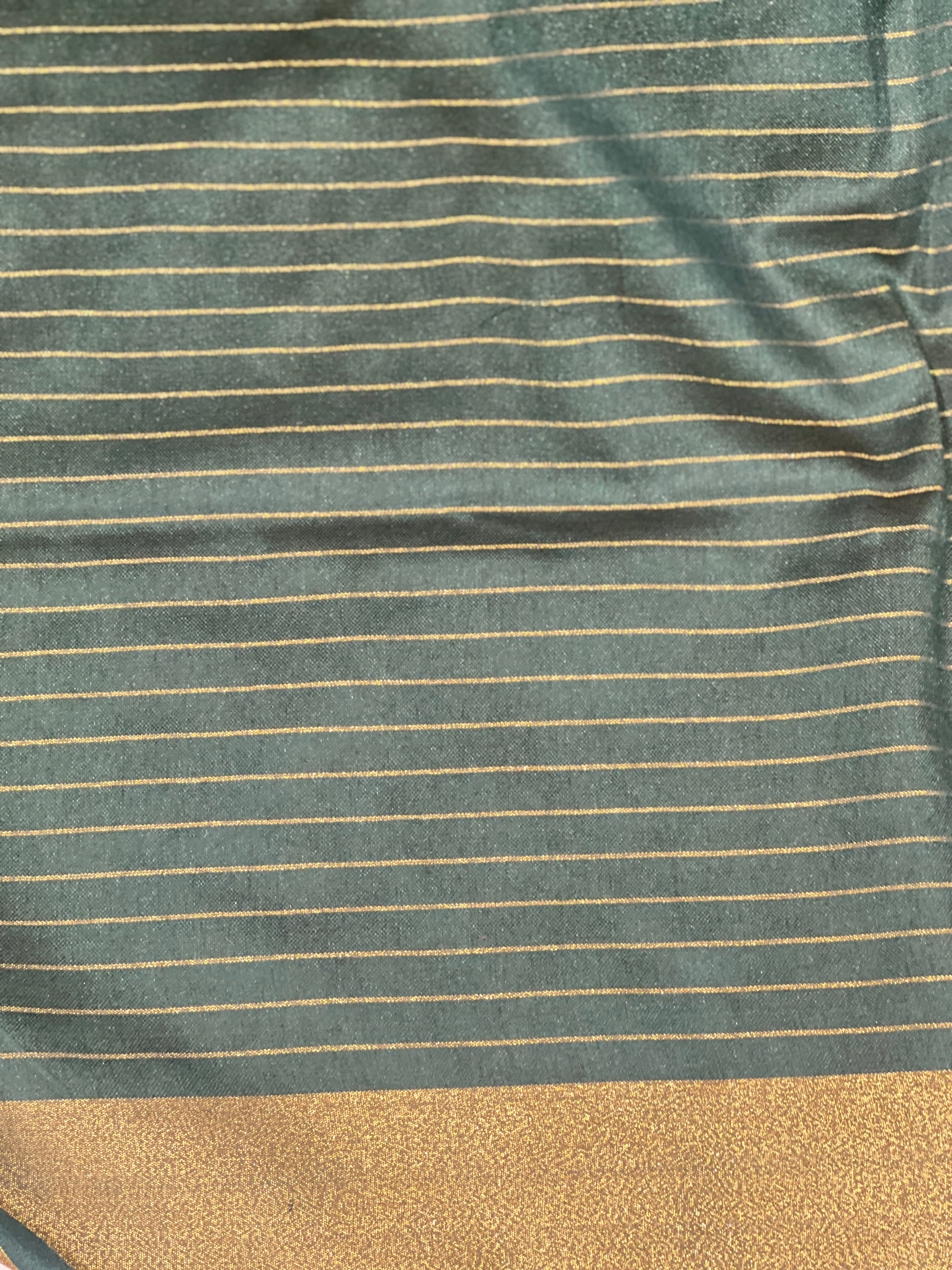 Check Weaved Semi Linen Saree | EVA102