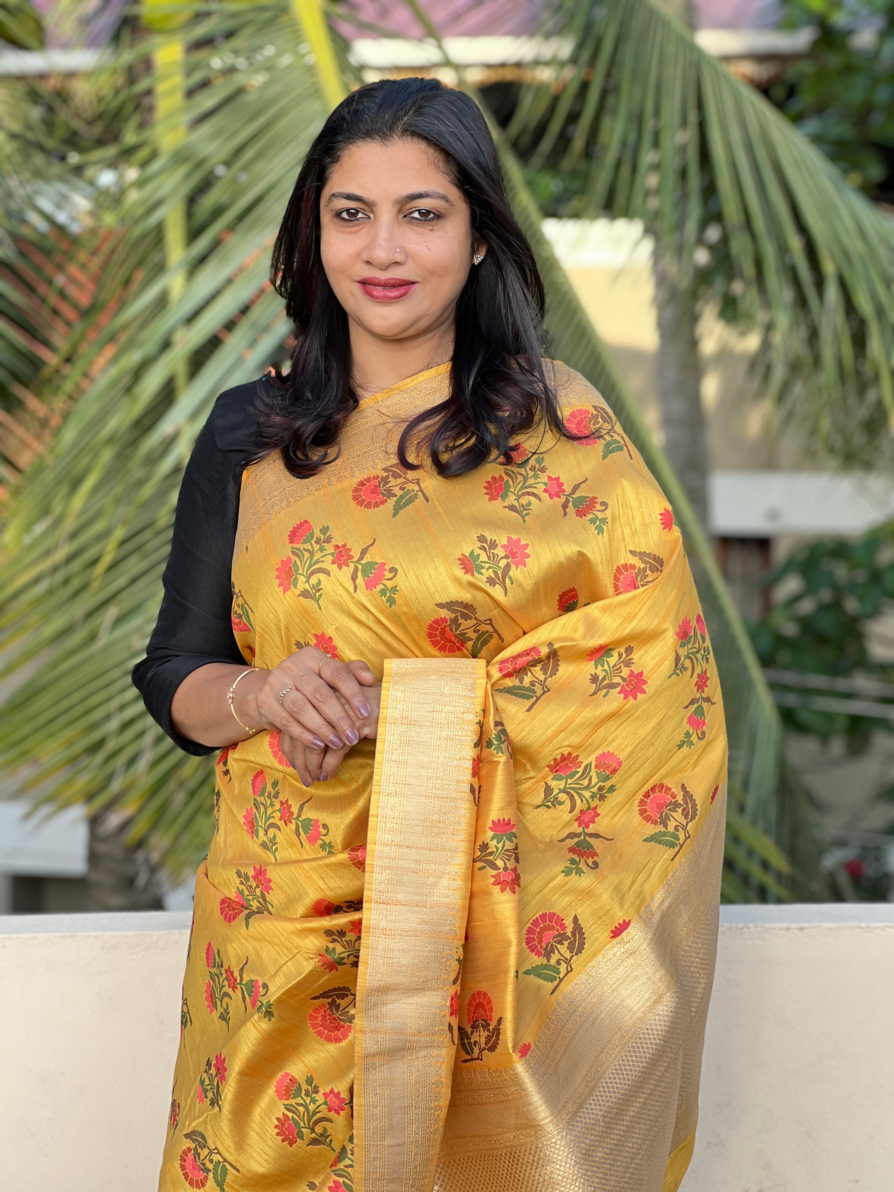 Multicolor Weaved Floral Buta Tussar Saree | CA111