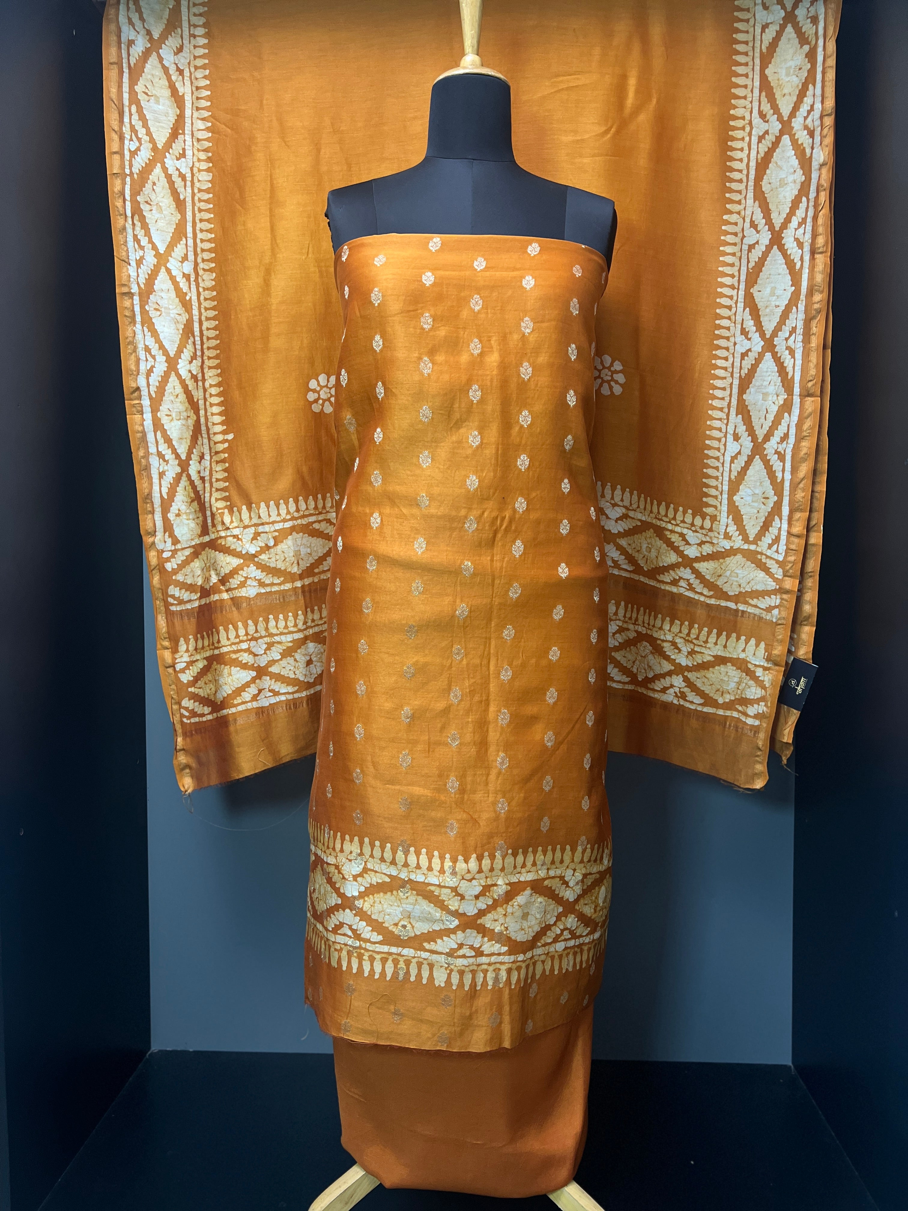 Banarasi & Batik Patterned Chanderi Silk Salwar Set | LV410