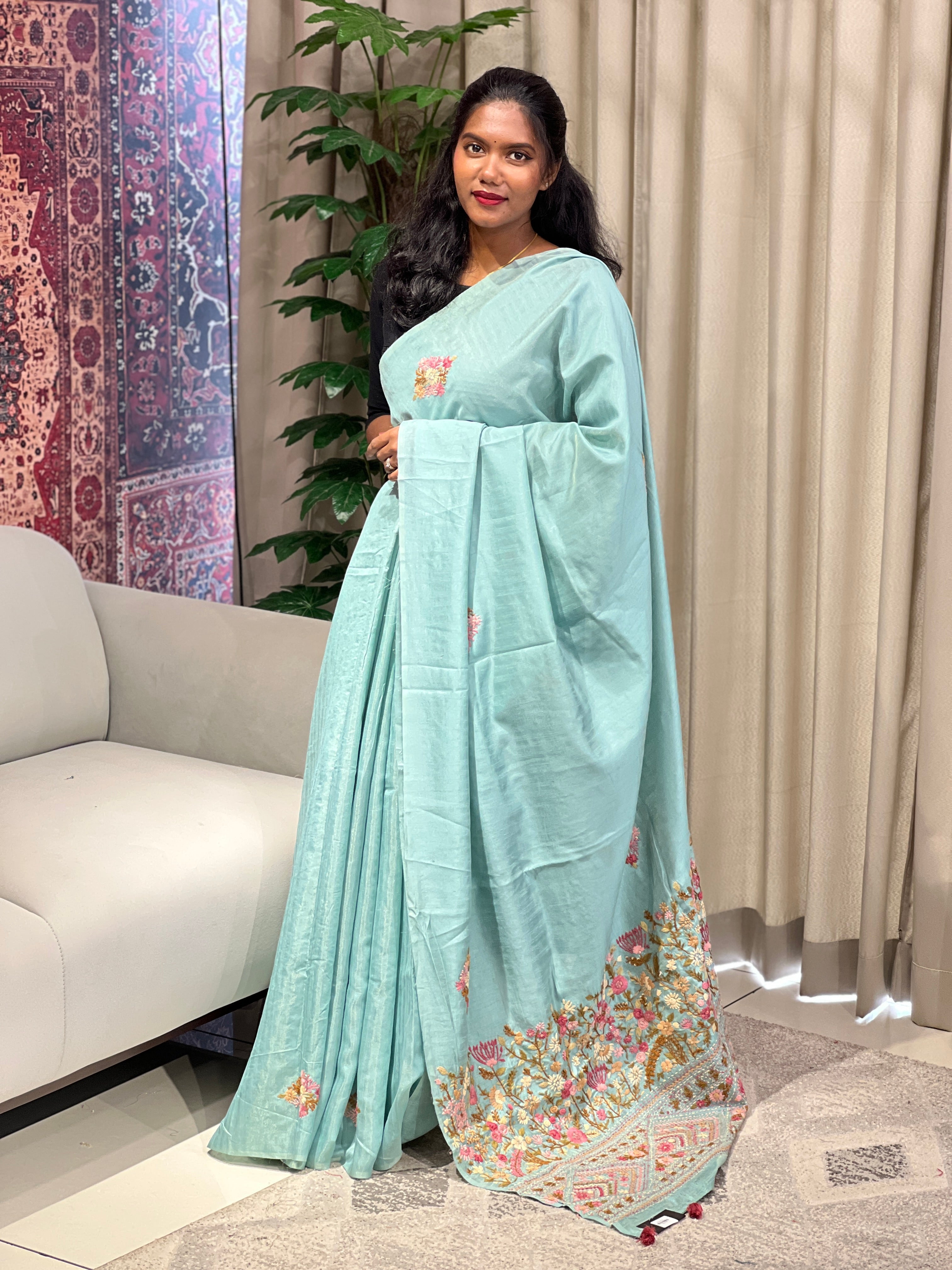 Floral Hand Embroidery Detailed Semi Tussar Saree | BLD1777