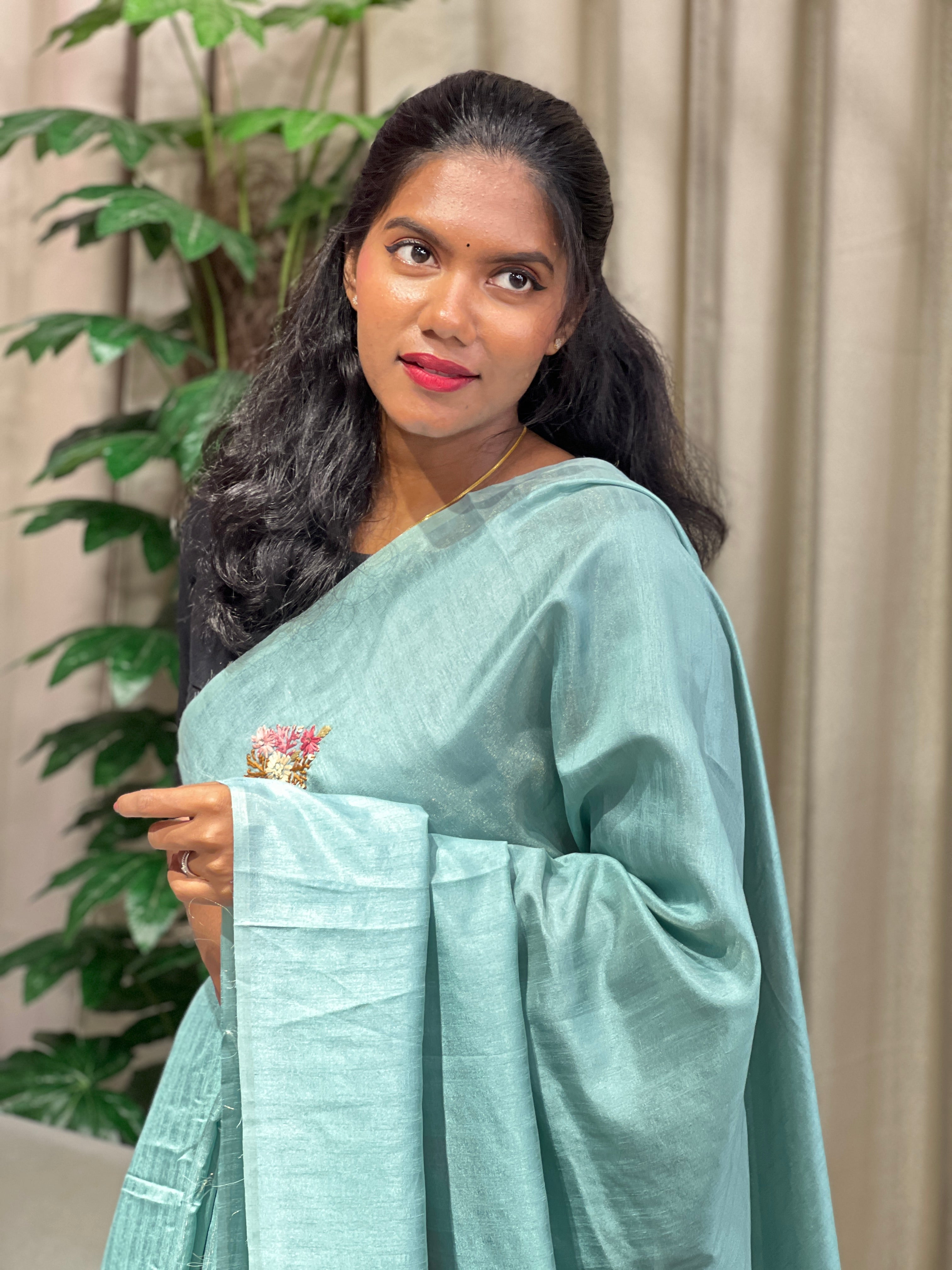 Floral Hand Embroidery Detailed Semi Tussar Saree | BLD1777