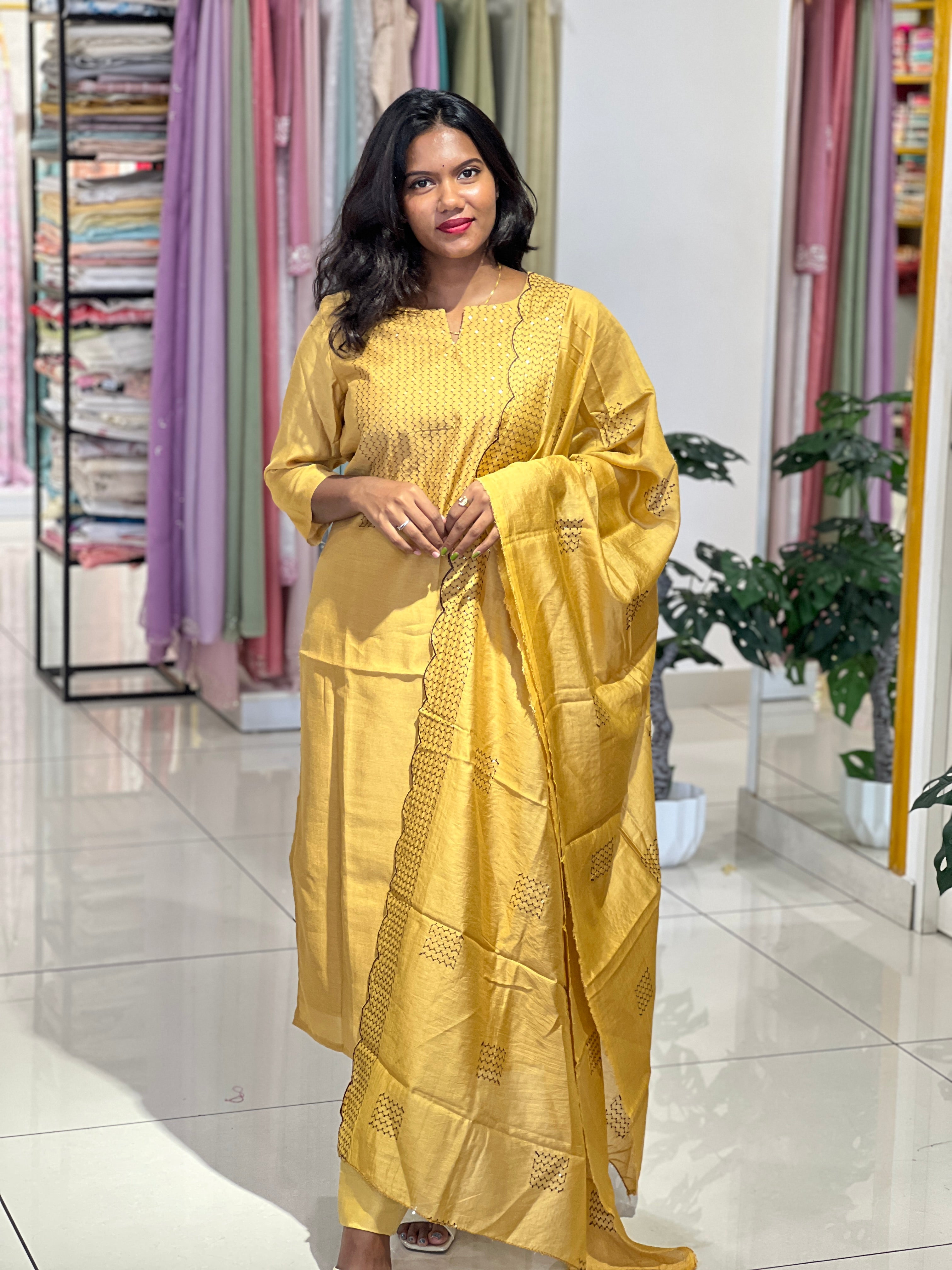 Machine Embroidery Design Chanderi Finish Kurta Set | IHP109