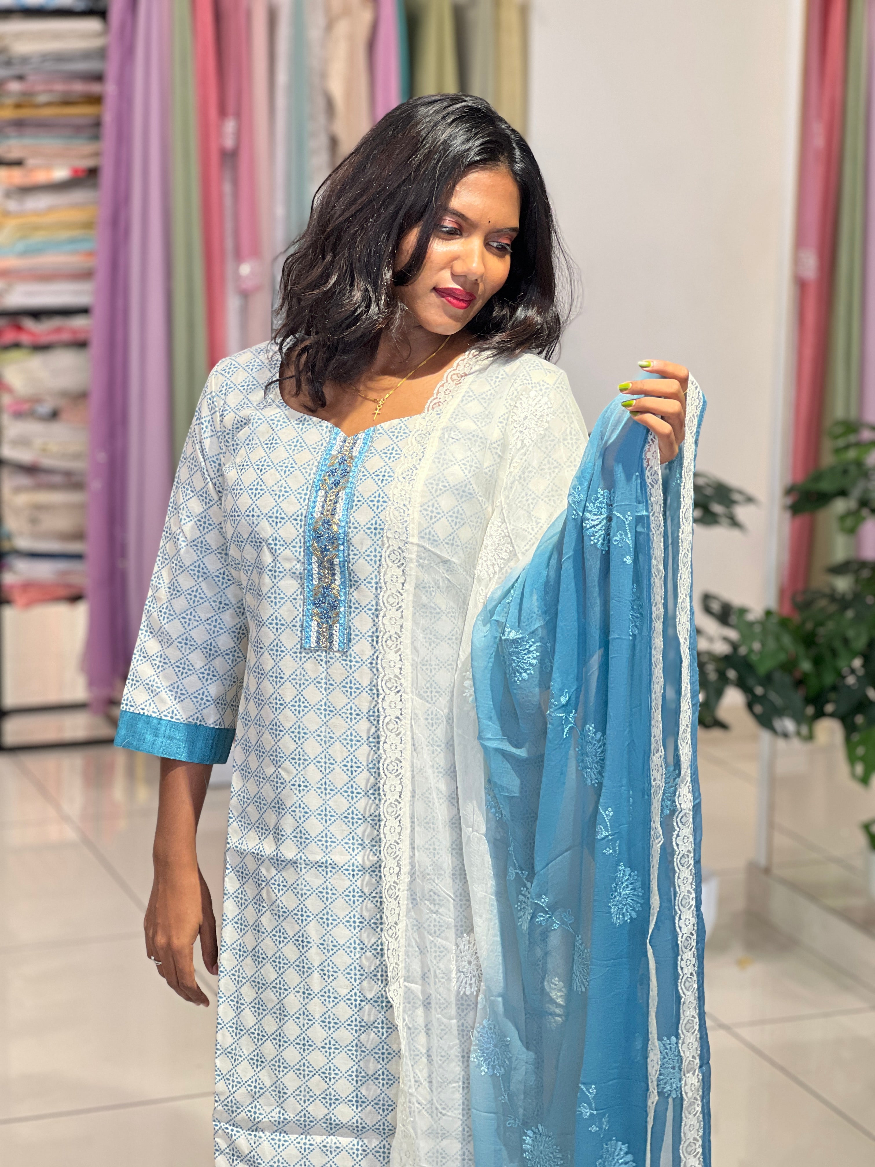 Printed Patterned Top And Dupatta | IHP169