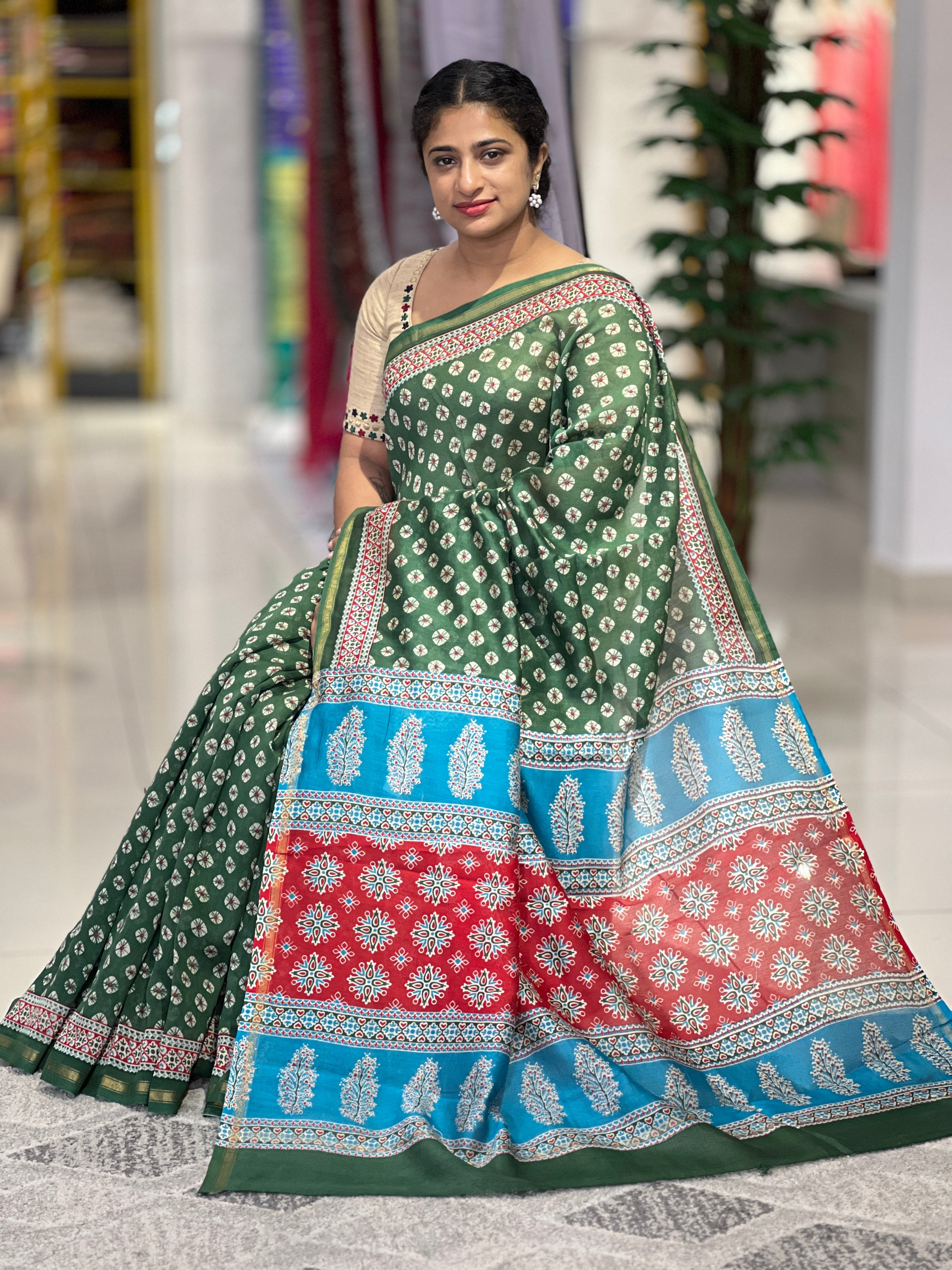 Screen Printed Tie & Dye Patterned Chanderi Finish Saree | SBS330