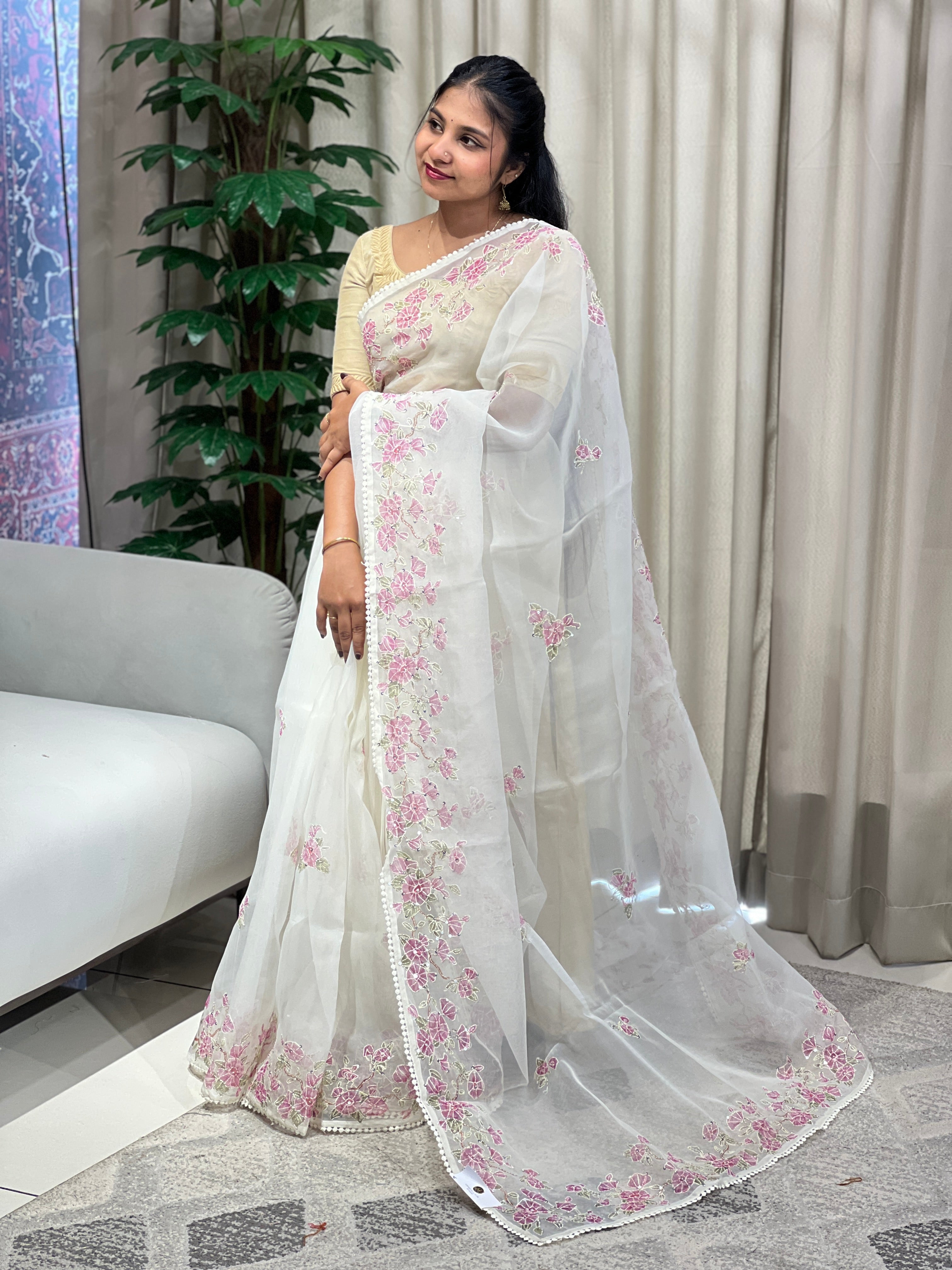 Floral Digital Printed Organza Saree | BLD1802