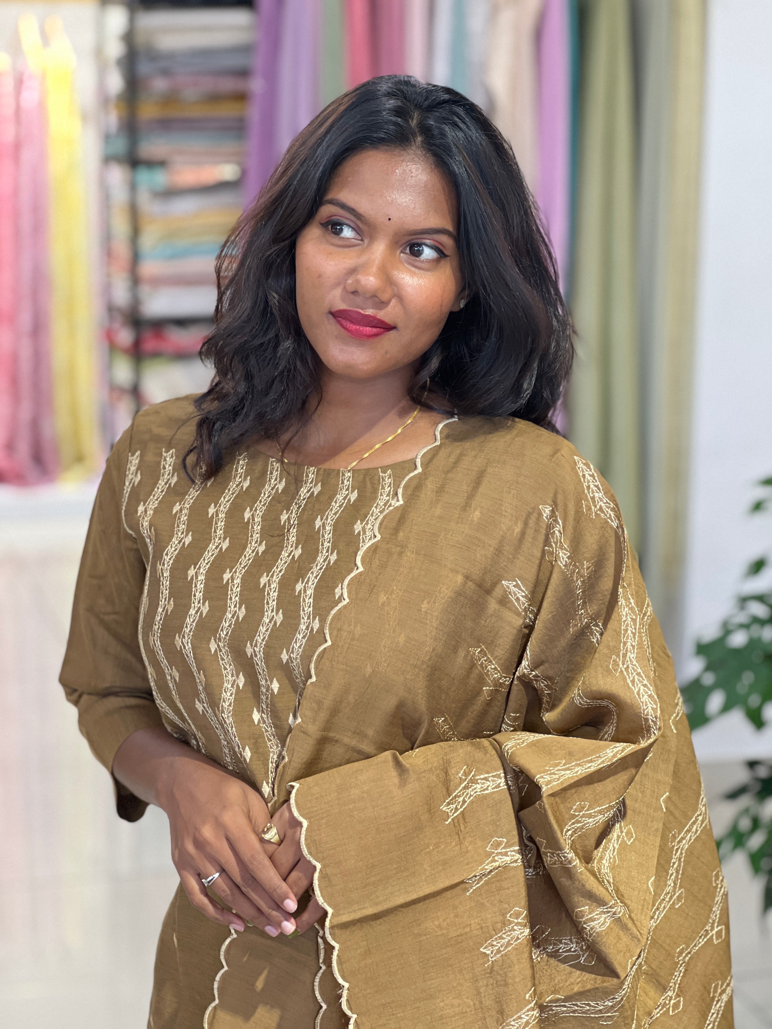 Semi Tussar Kurta Set | IHP179