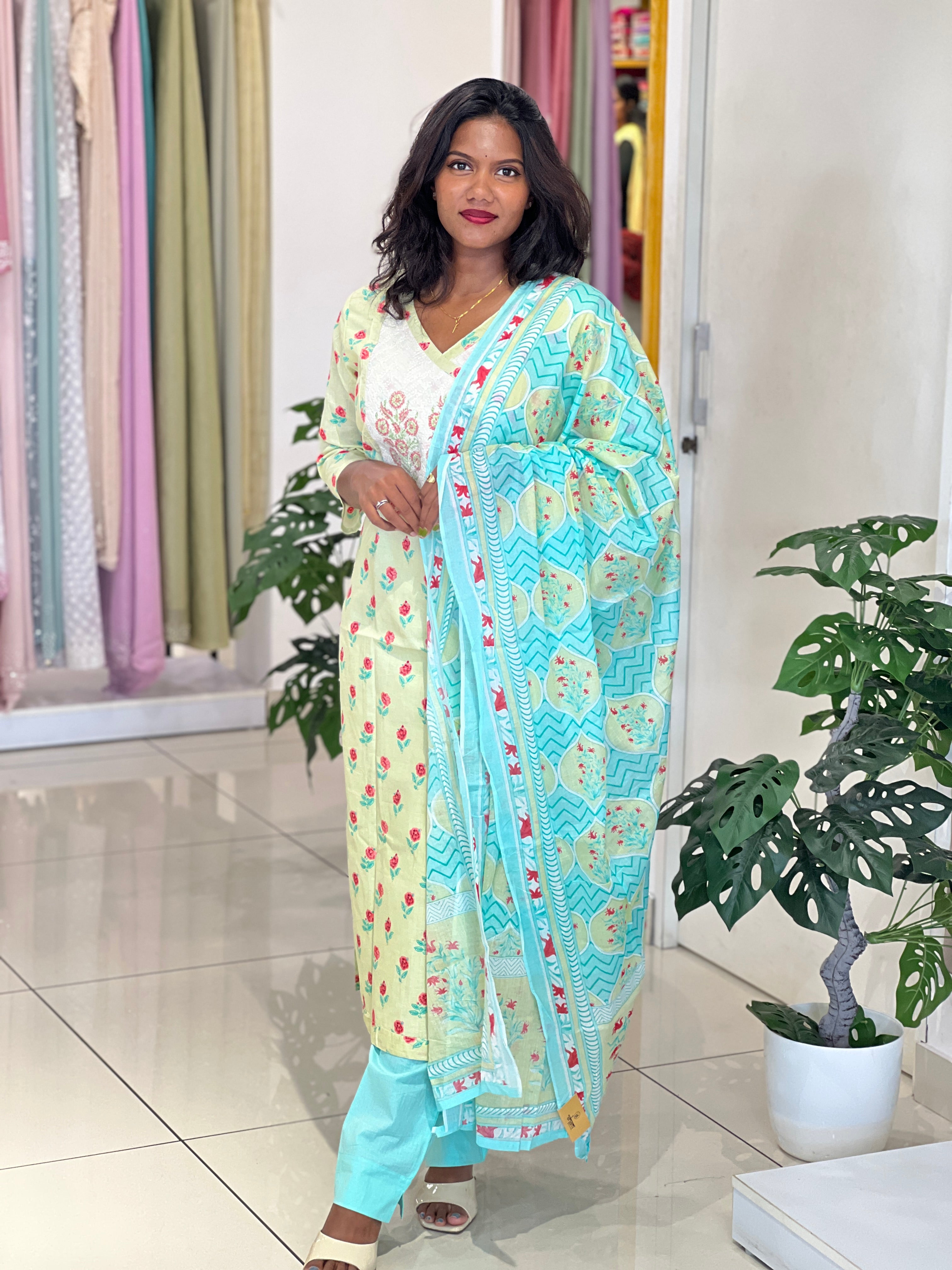 Printed Patterned Cotton Kurta Set | IHP136