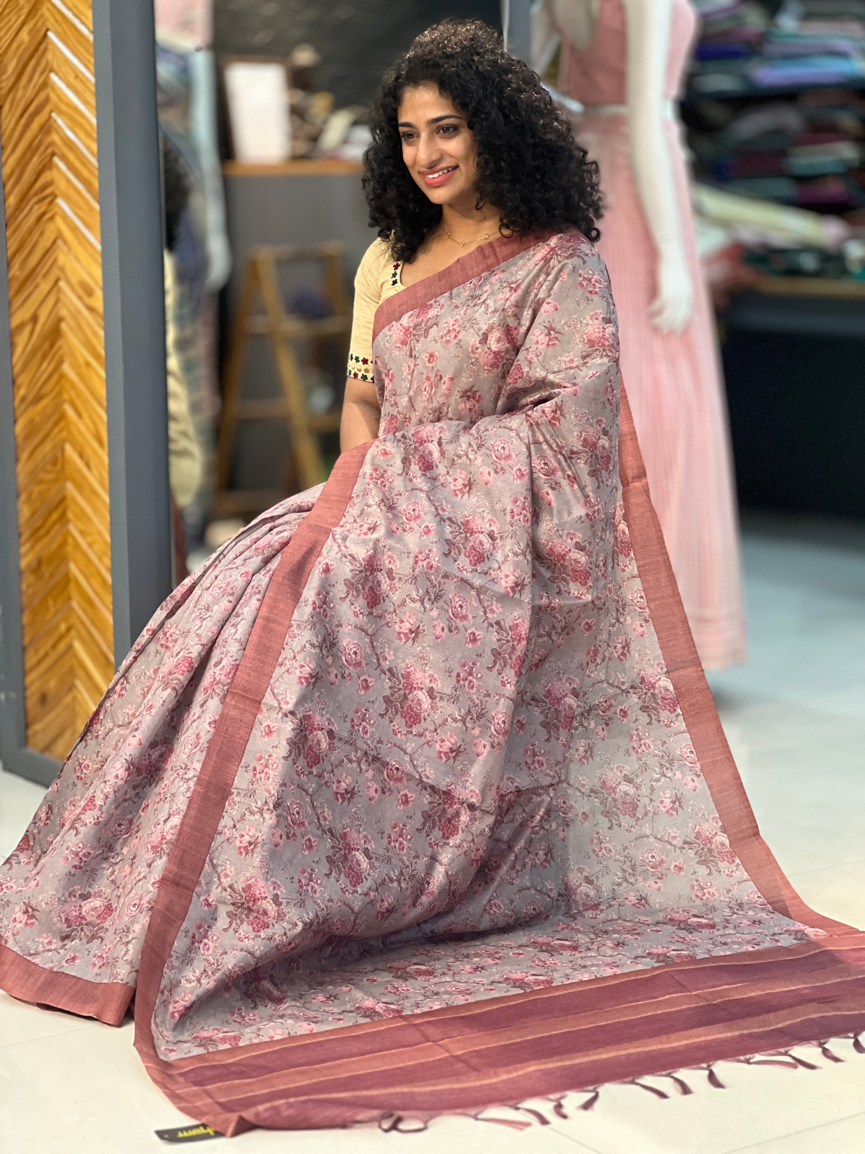 Floral Printed Tussar Finish Saree | GMS150