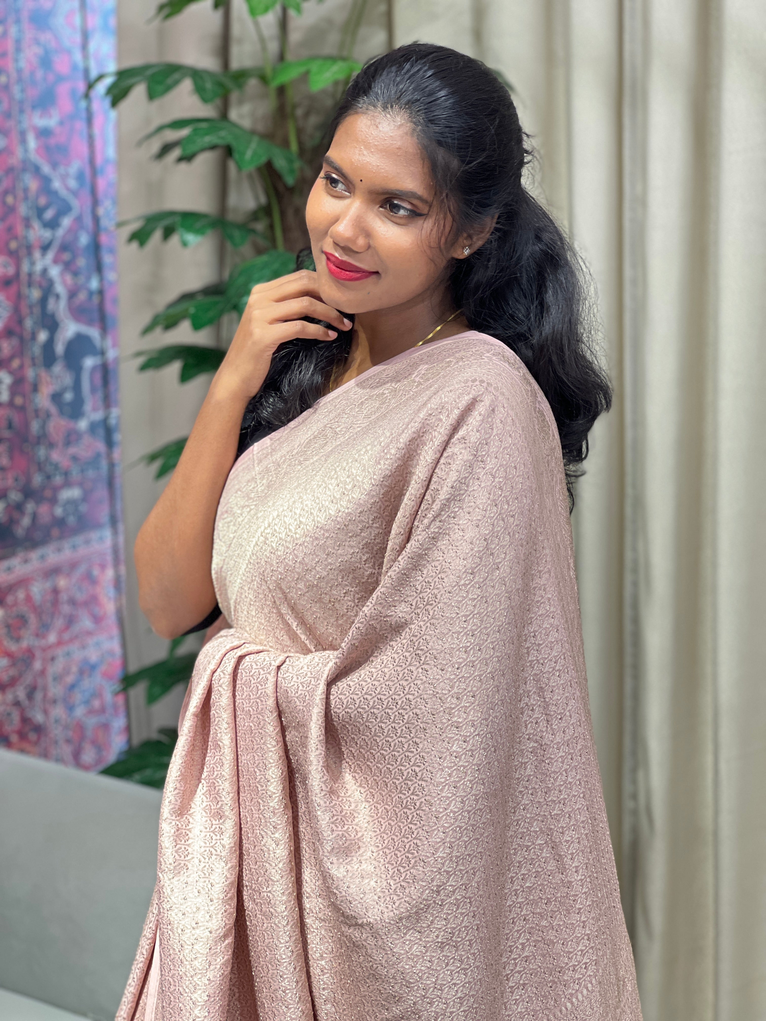 Zari and Thread Woven Georgette Banarasi Saree | YNG728