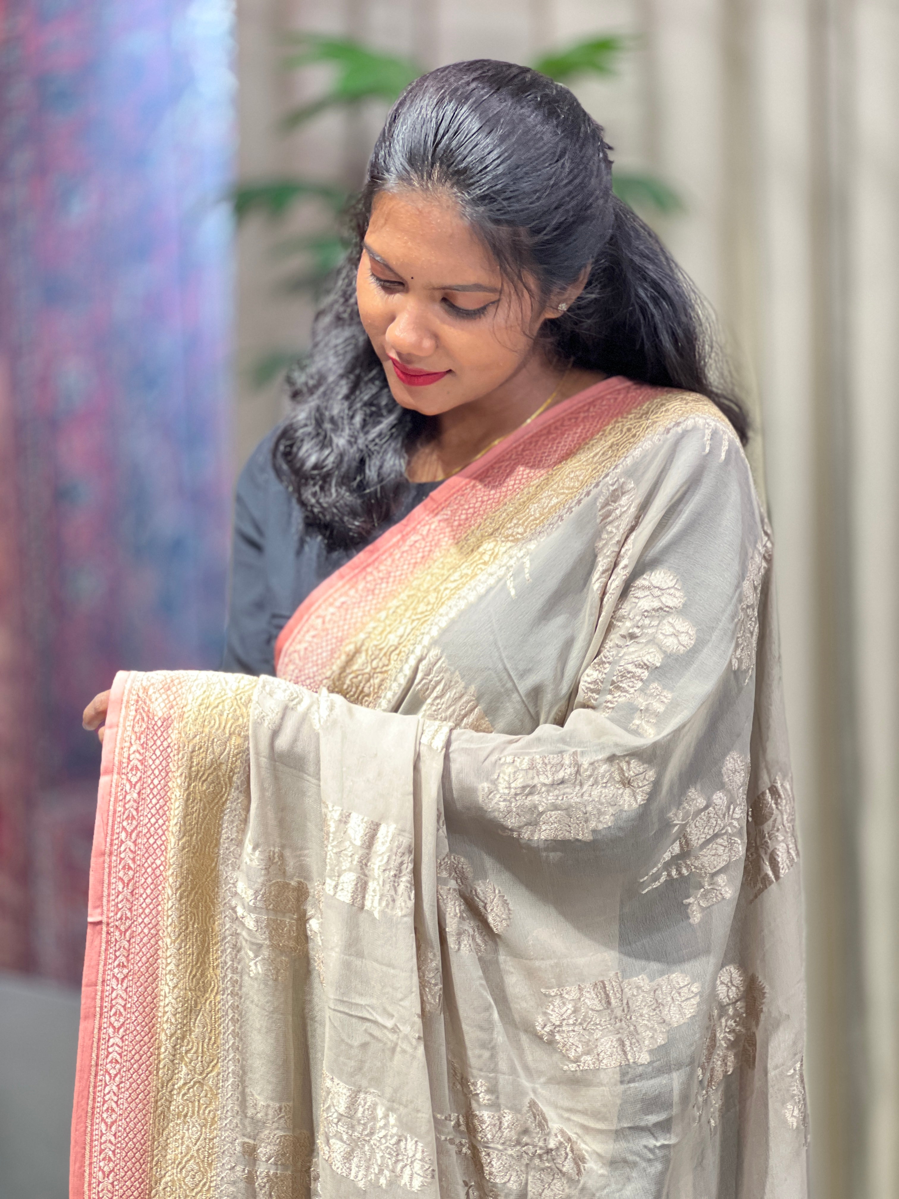 Zari and Thread Woven Georgette Banarasi Saree | YNG725