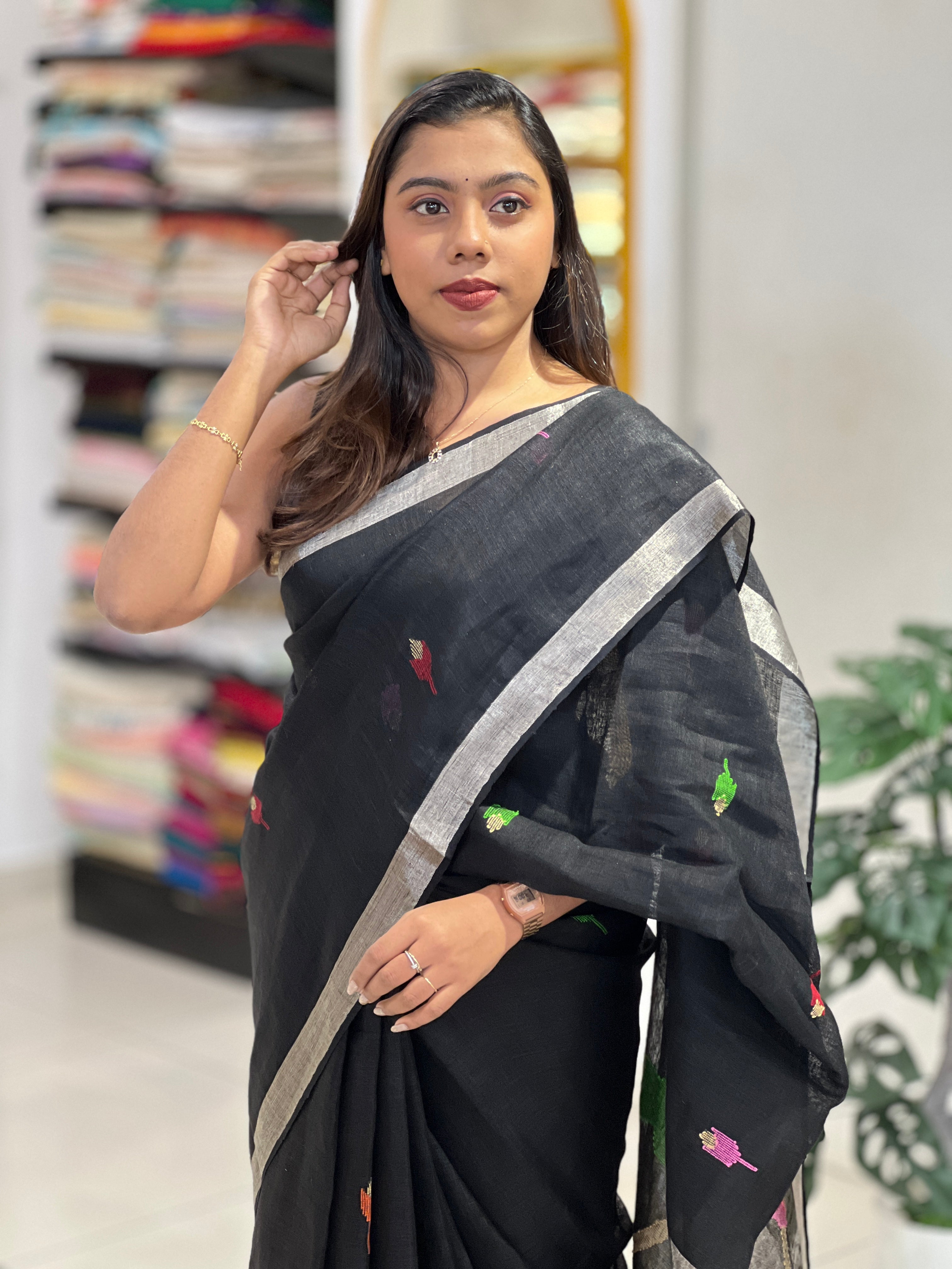 Thread Weaved Pure Linen Saree | EVA127