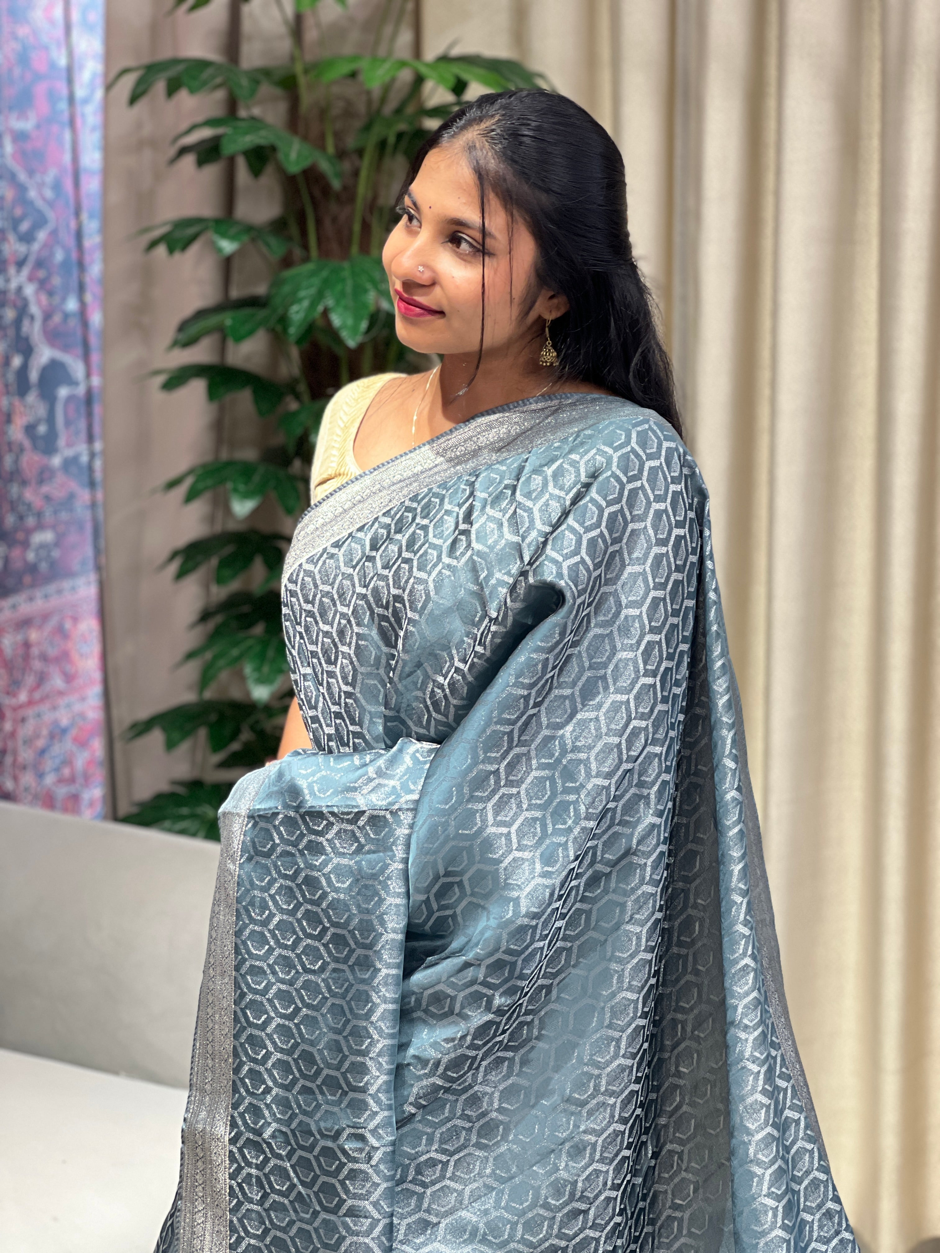 Silver Zari Woven Soft Silk Saree | YNG715
