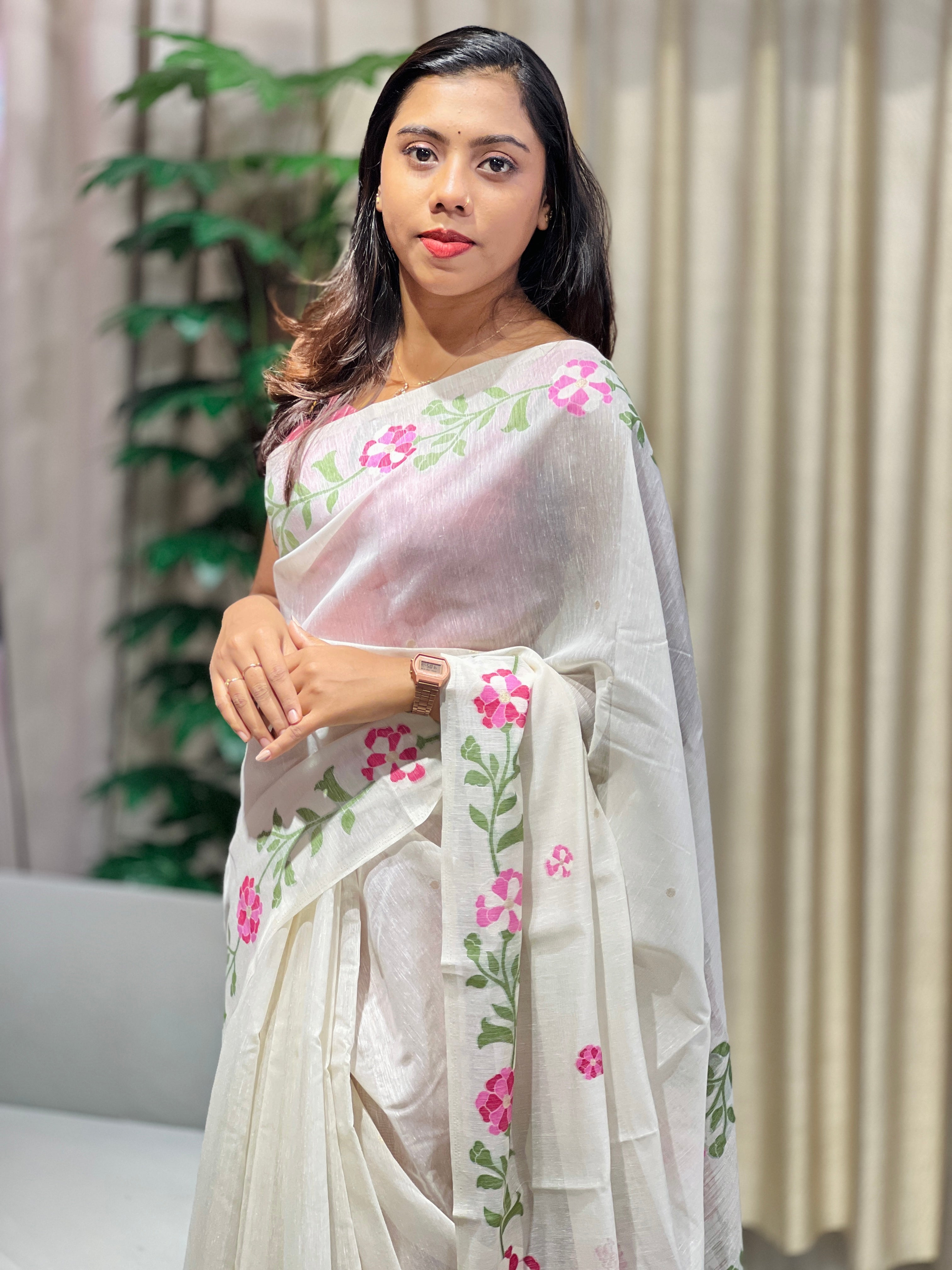 Floral Jamdani Woven Semi Linen Saree | YNG853