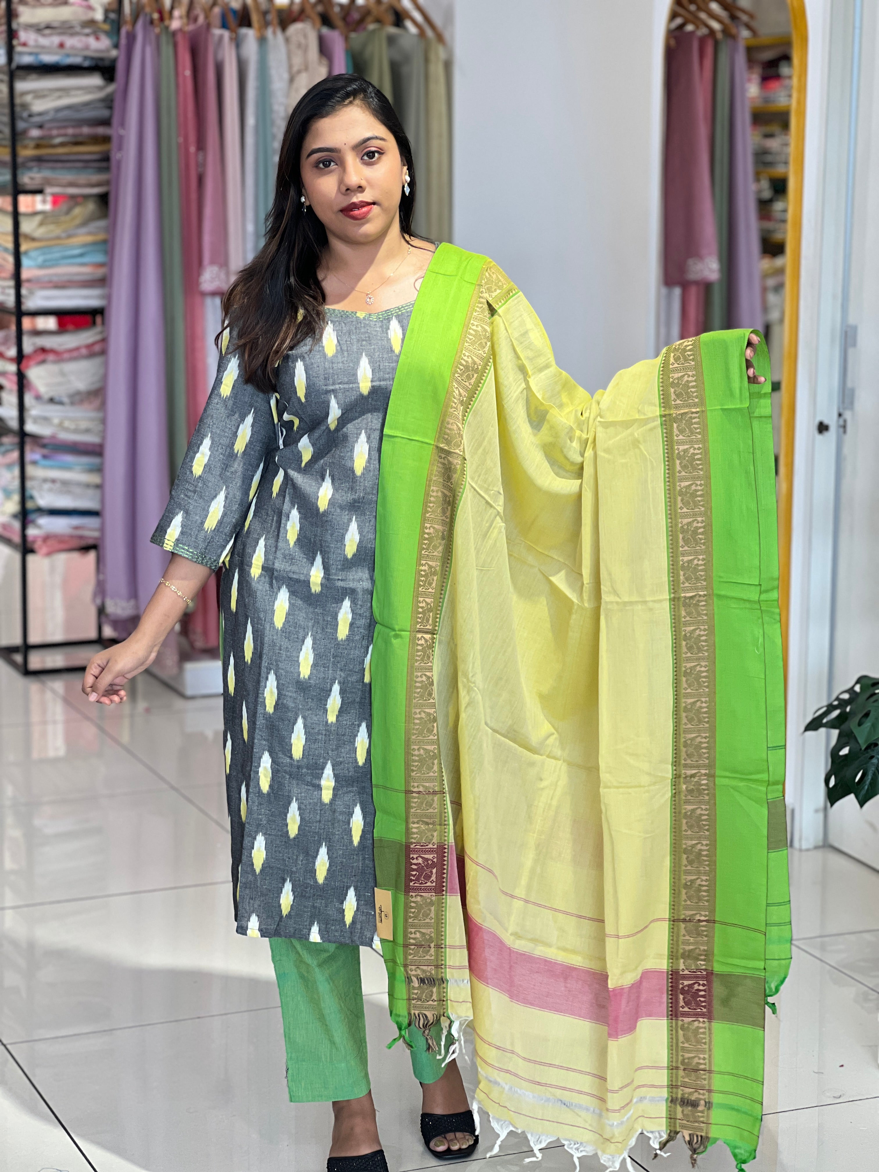 Ikat Design Semi Linen Kurta Set | IHP158