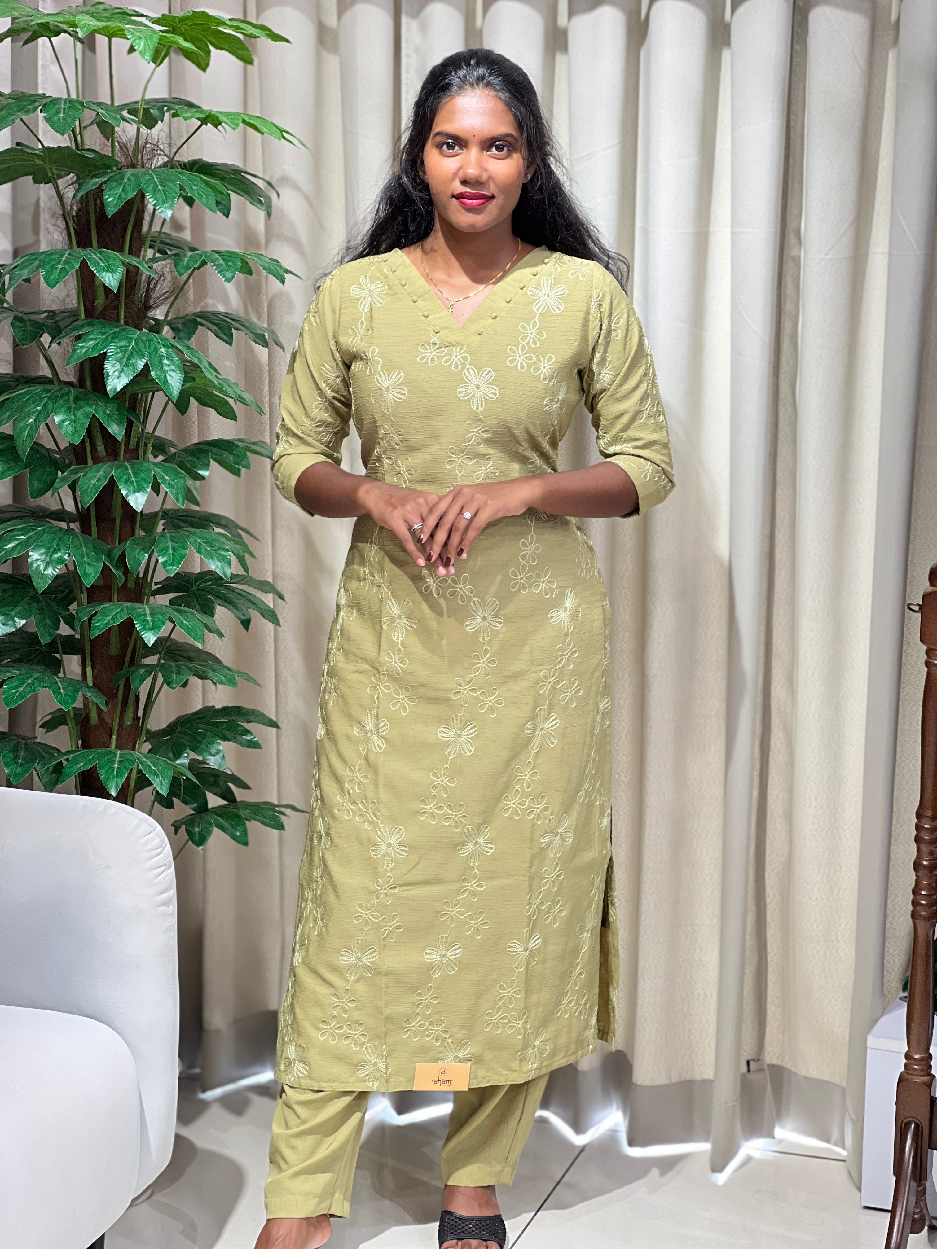 Machine Embroidery Detailed Rayon Finish Kurta Set | MSN125