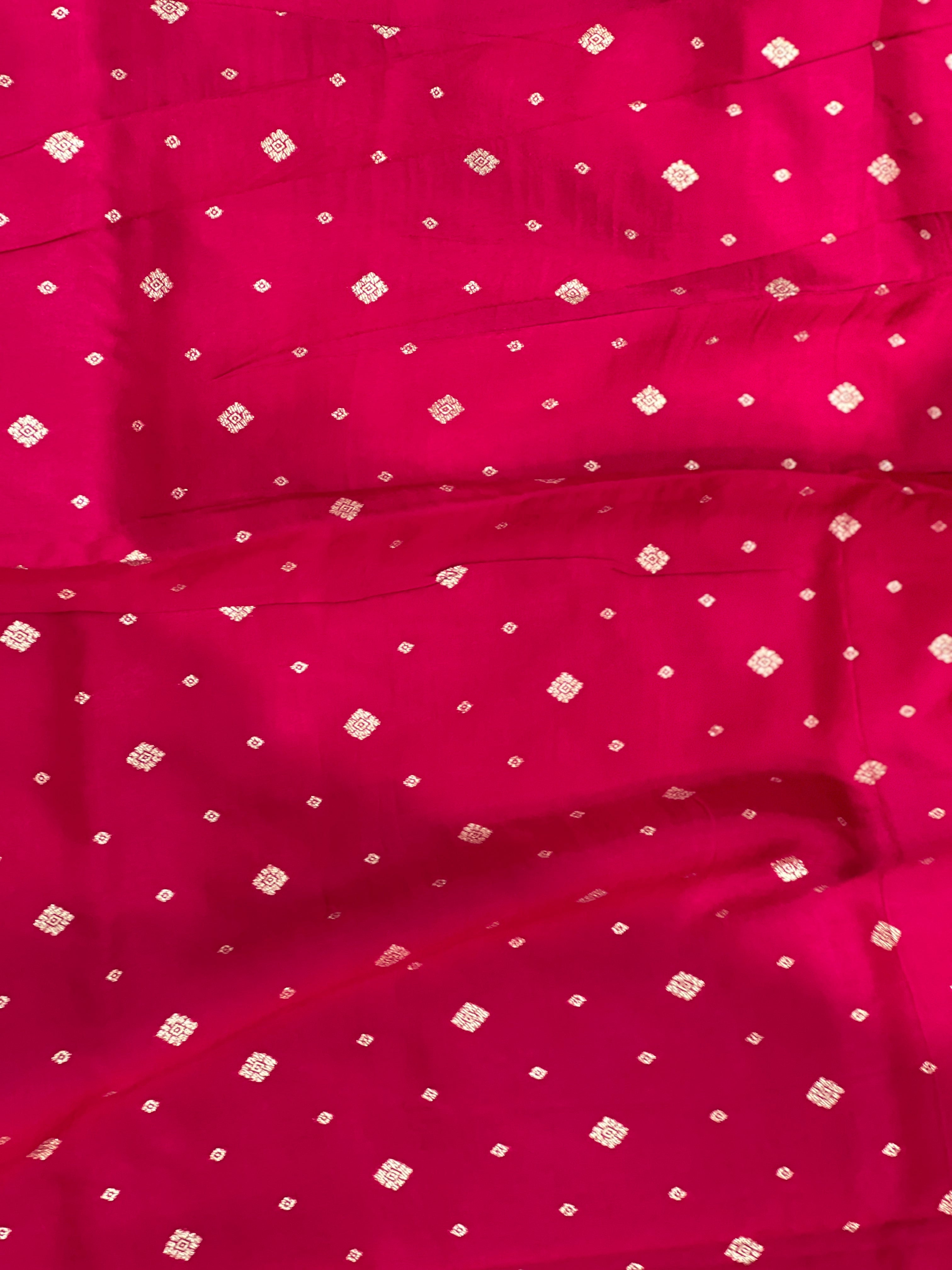 Check Pattern Dola Silk Saree  | KSD307