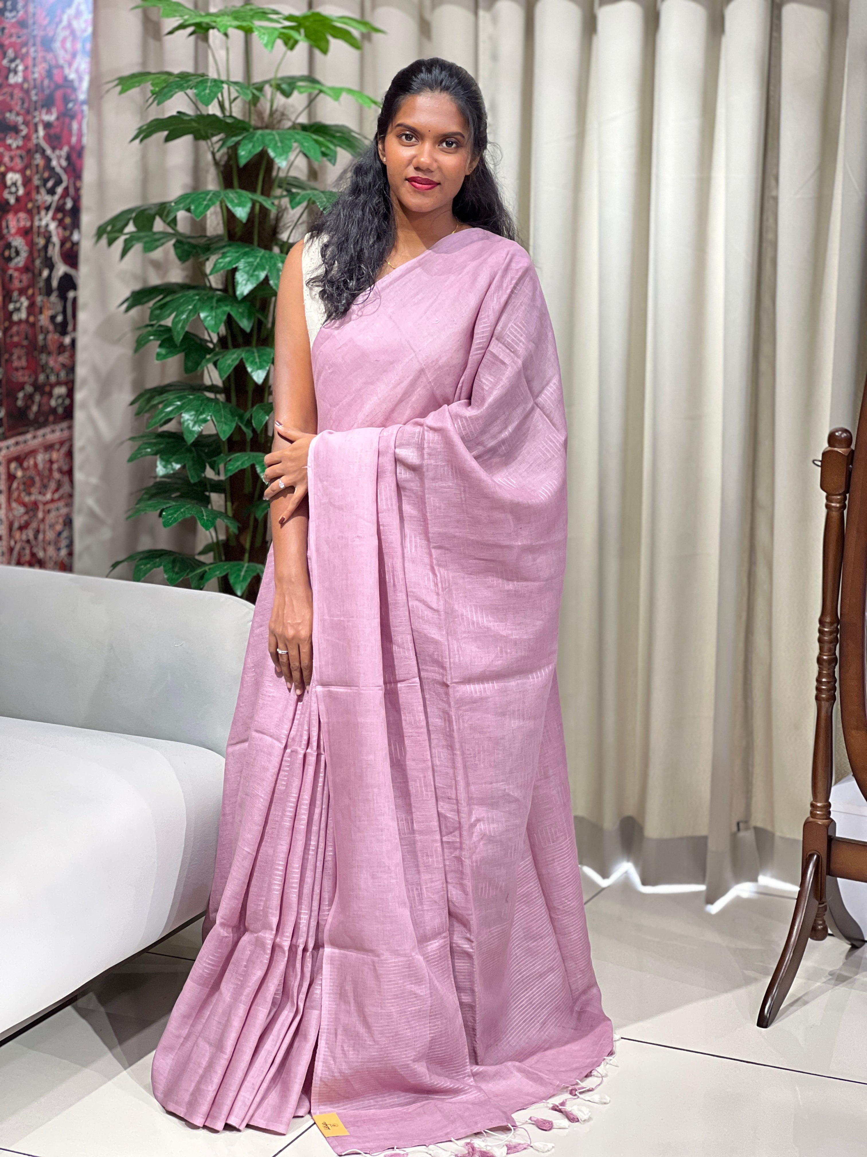 Thread Weaved Semi Linen Saree | EVA108