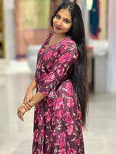 Floral Print With Sequence Detailed Muslin Finish Kurta | FW290