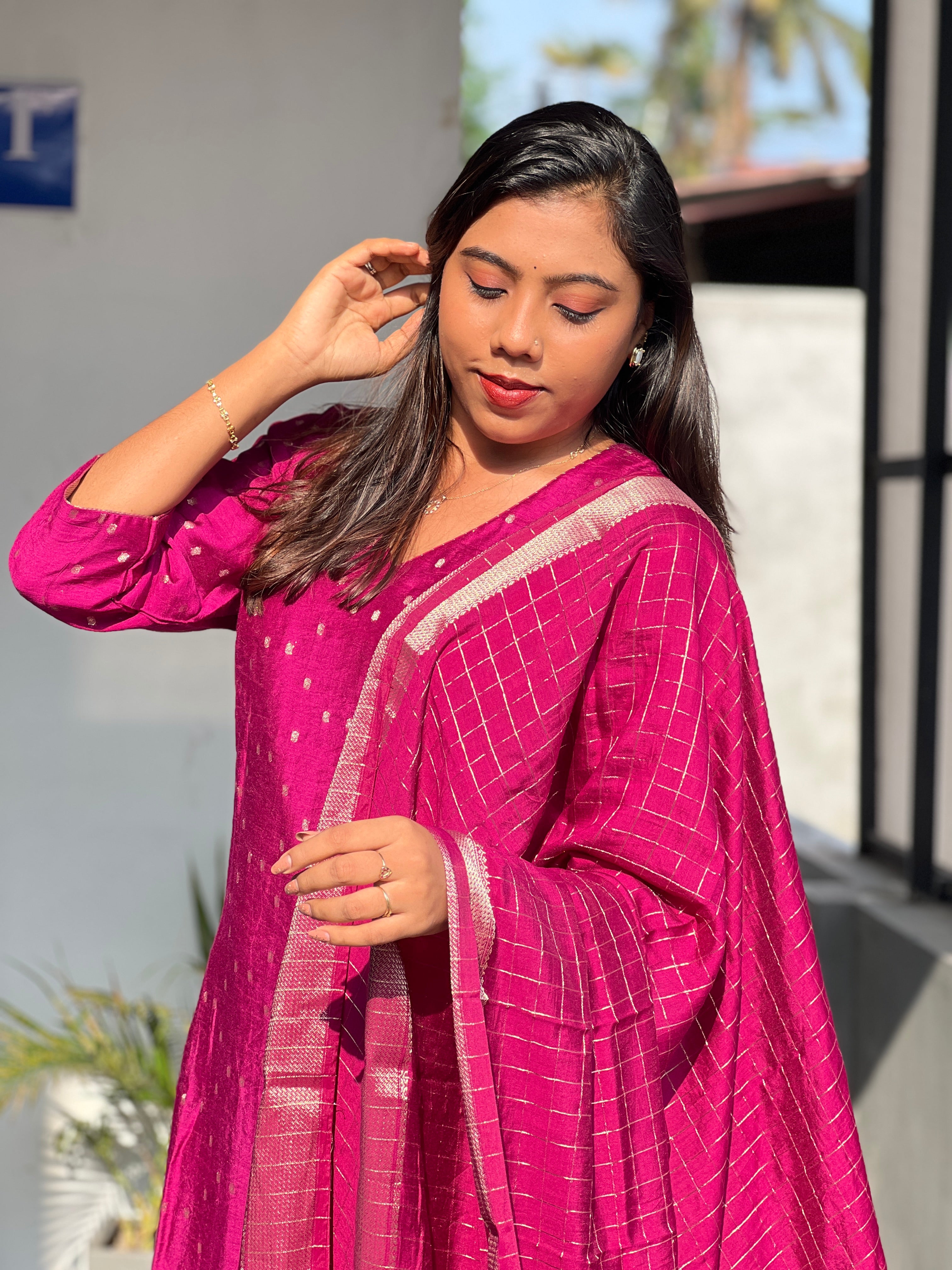 Banarasi Buta Weaved Chanderi Kurta Set |YNG1242