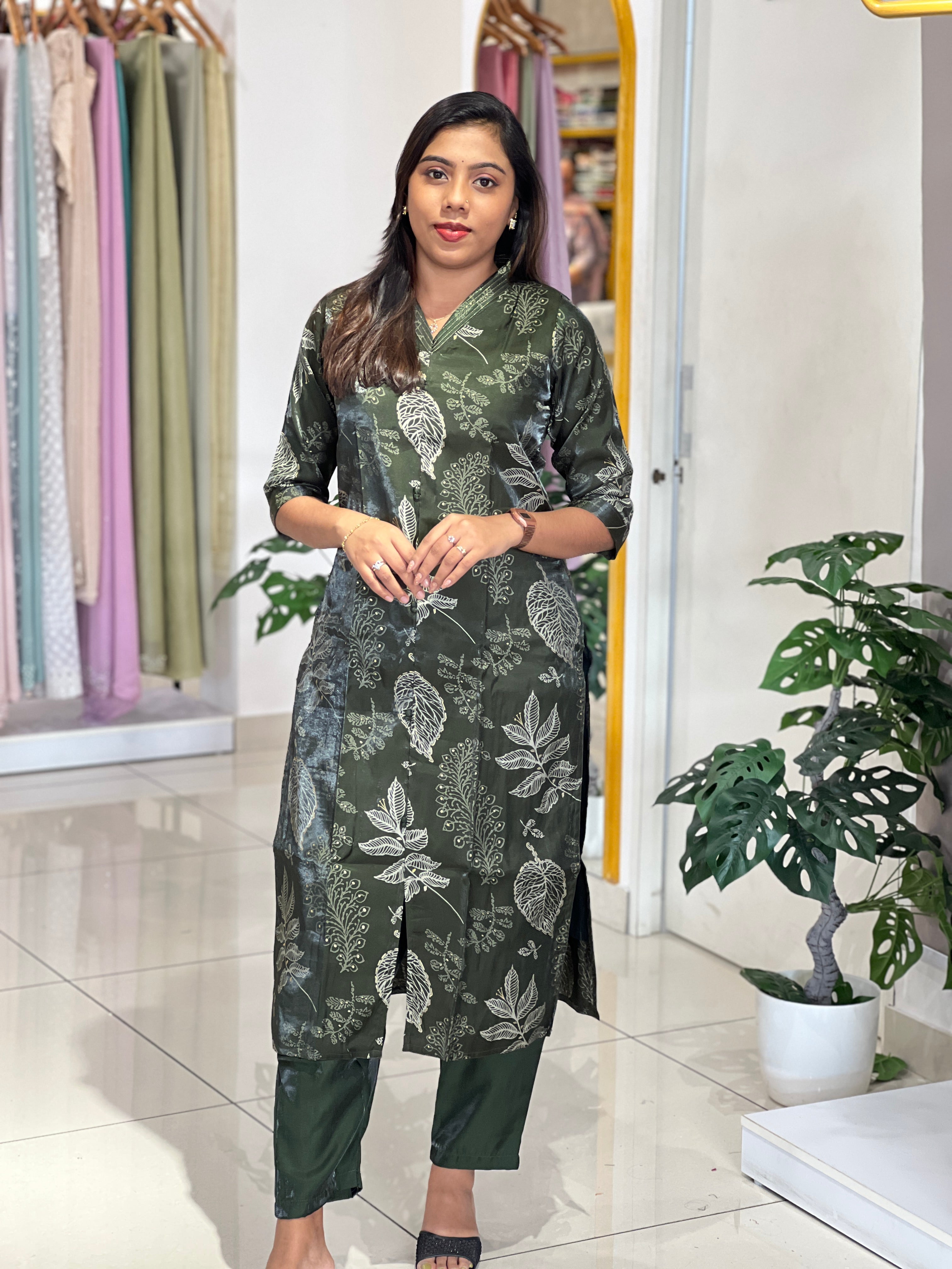 Floral Print & Foil Paint Detailing Semi Silk Kurta Set |MSN226