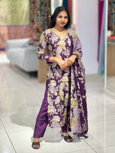 Floral Print With Hand Embroidery Detailed Muslin Finish Kurta Set | FW285