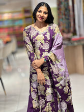 Floral Print With Hand Embroidery Detailed Muslin Finish Kurta Set | FW285