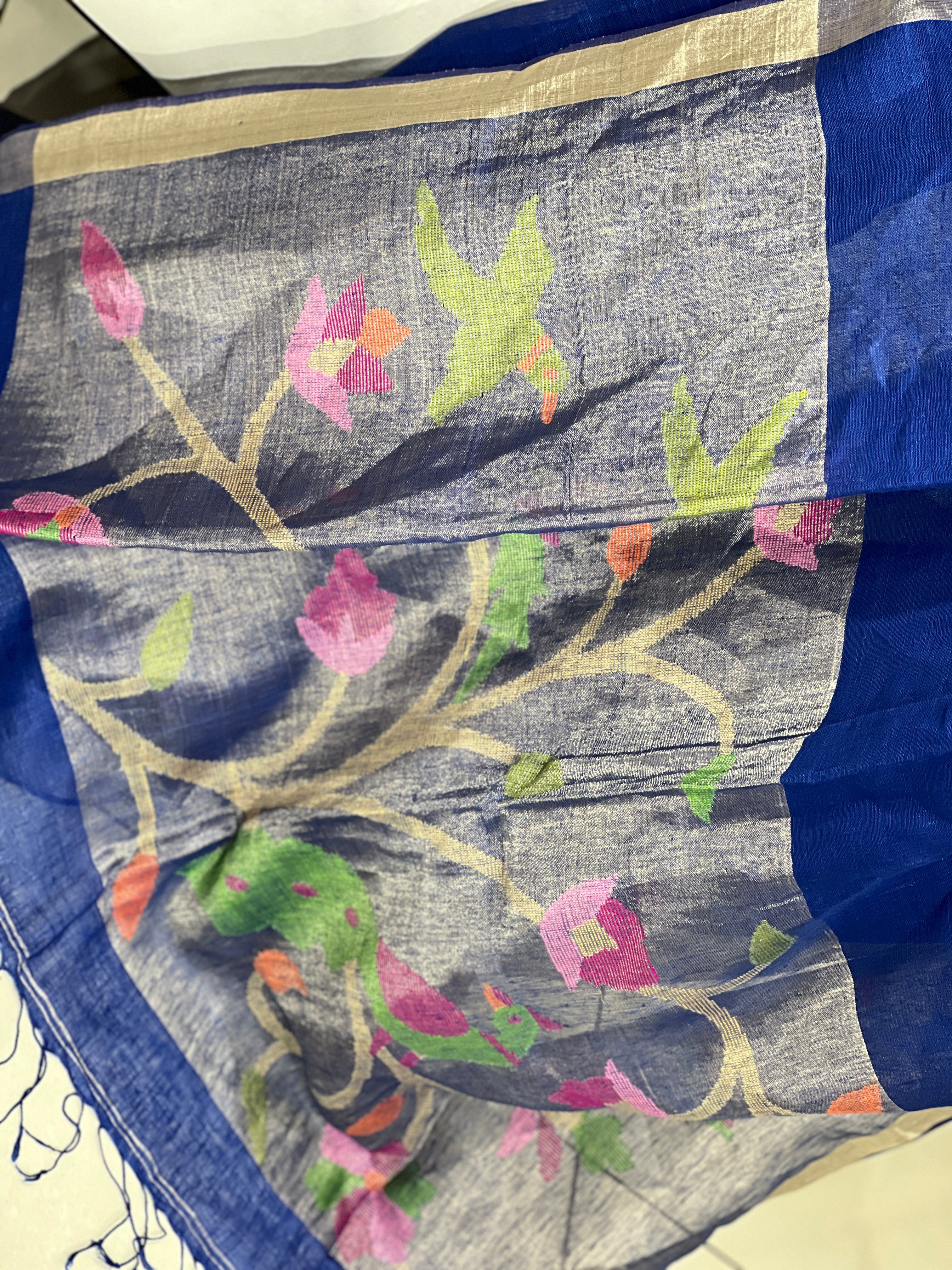 Thread Weaved Pure Linen Saree | EVA126