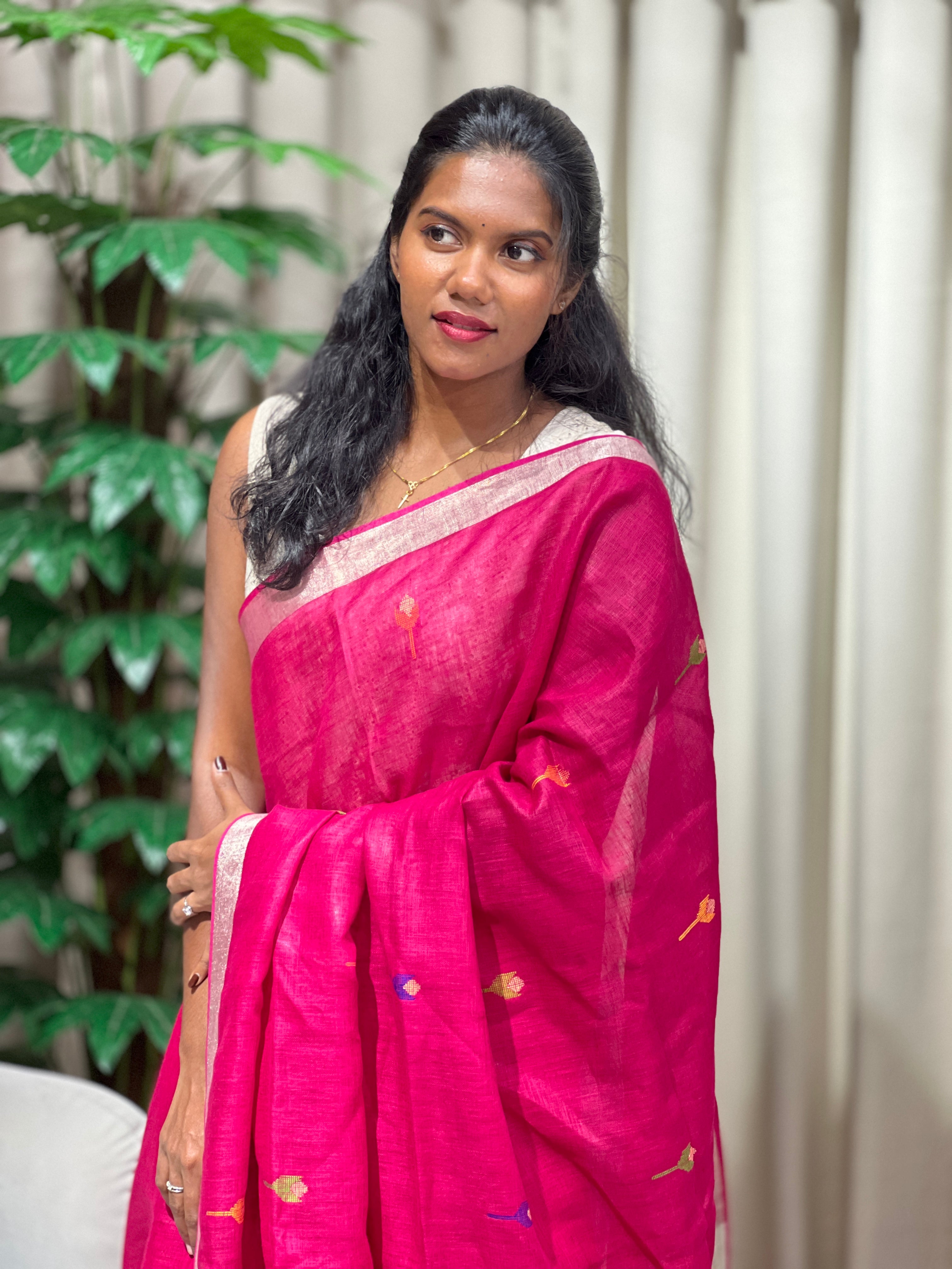 Thread Weaved Pure Linen Saree | EVA125