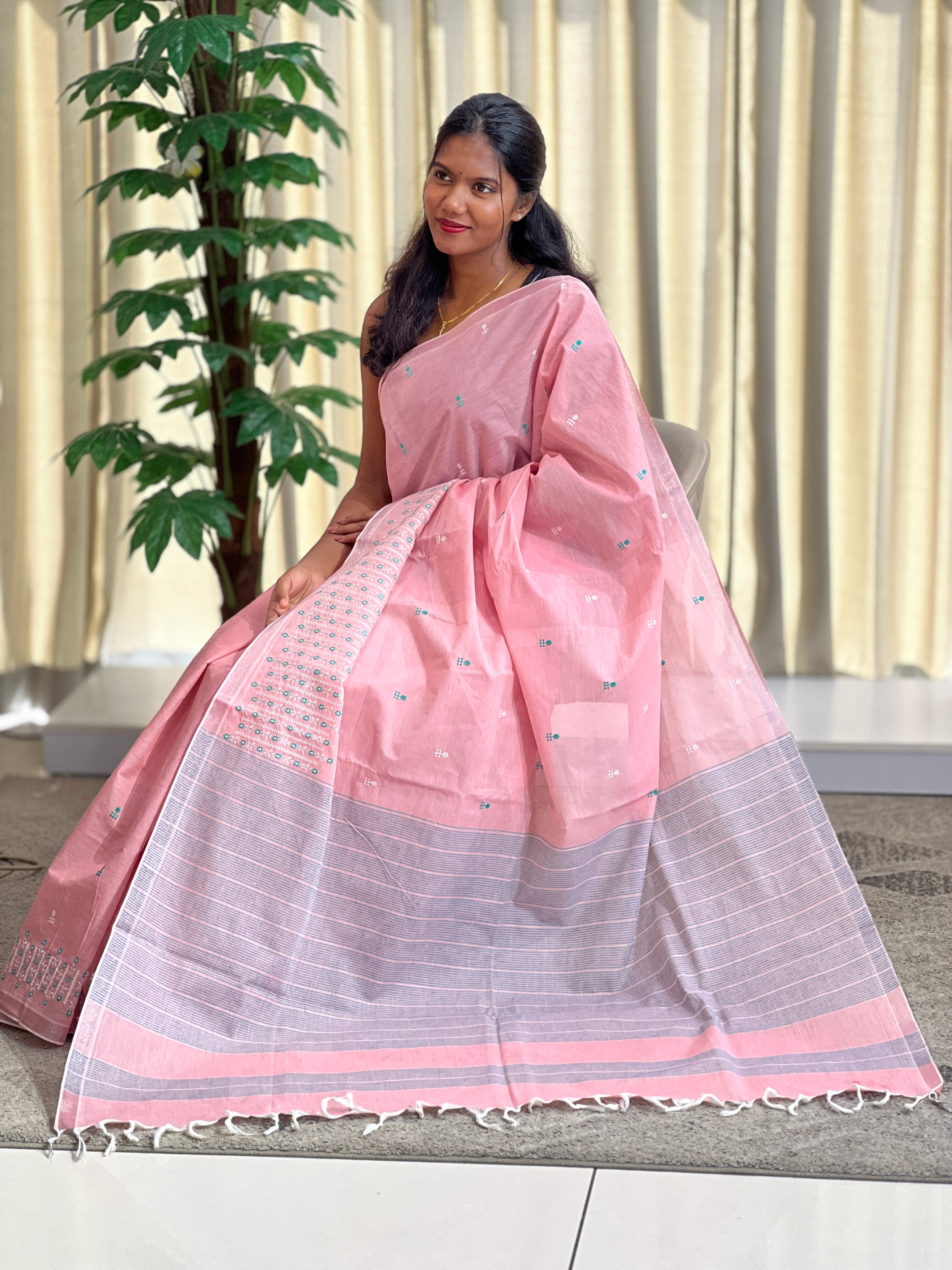 Machine Embroidered Cotton Saree | RVS105