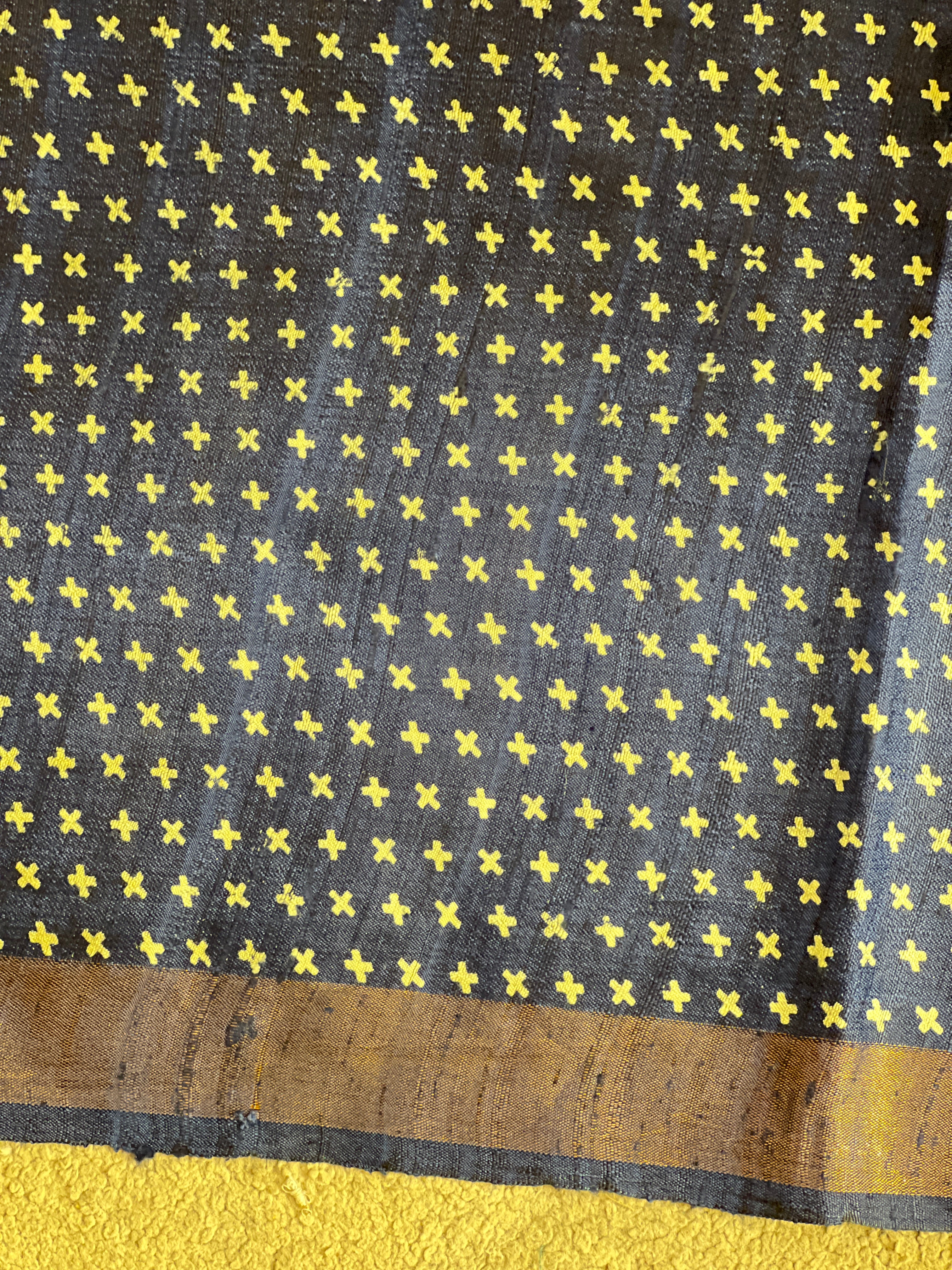 Screen Printed Raw Silk Saree | HS1428