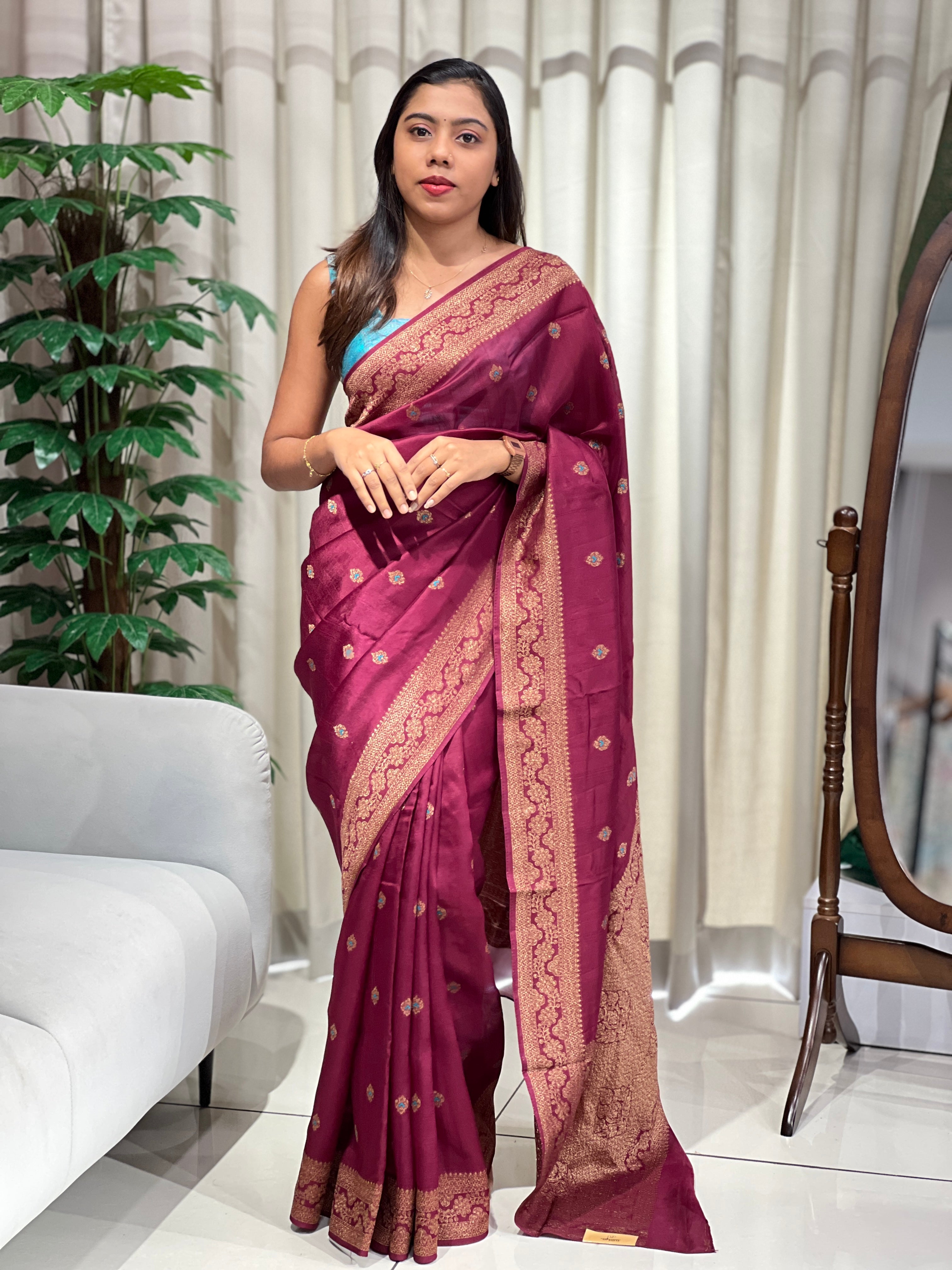 Zari and Thread Butta Detailed Semi Tussar Saree | YNG1181