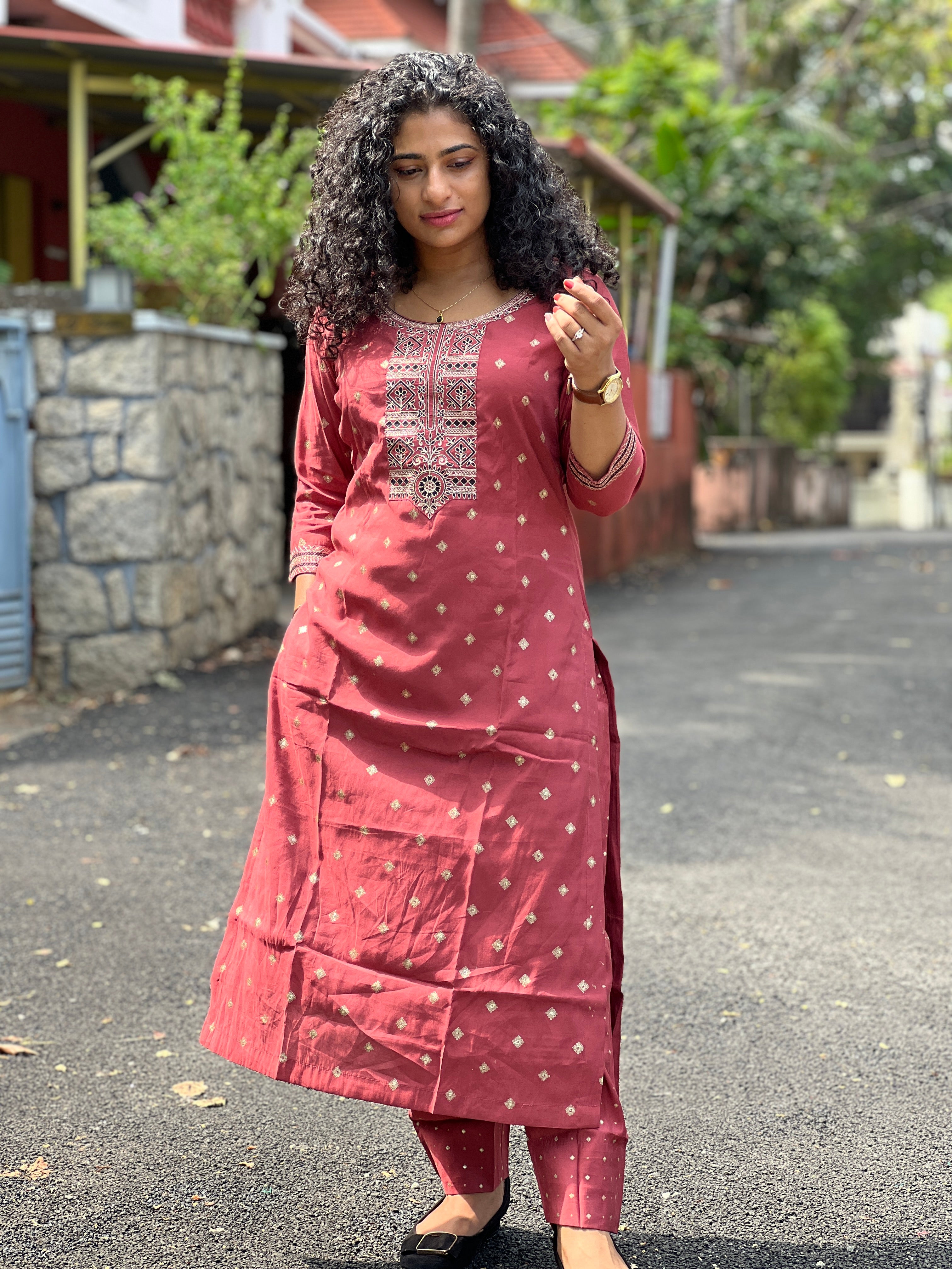 Foil Print Muslin Finish Kurta Set | SV251