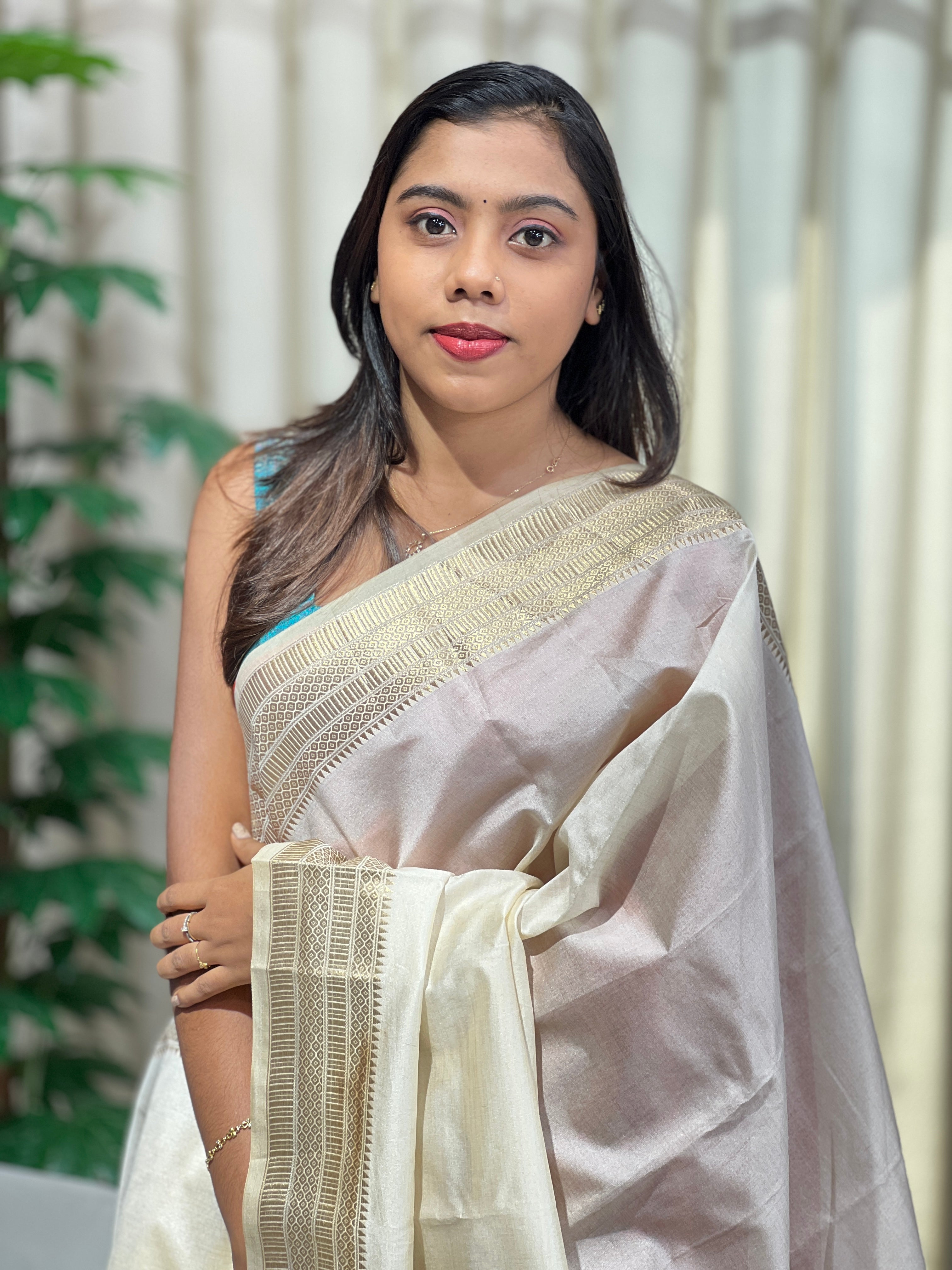 Zari Woven Semi Tussar Saree | SSN234
