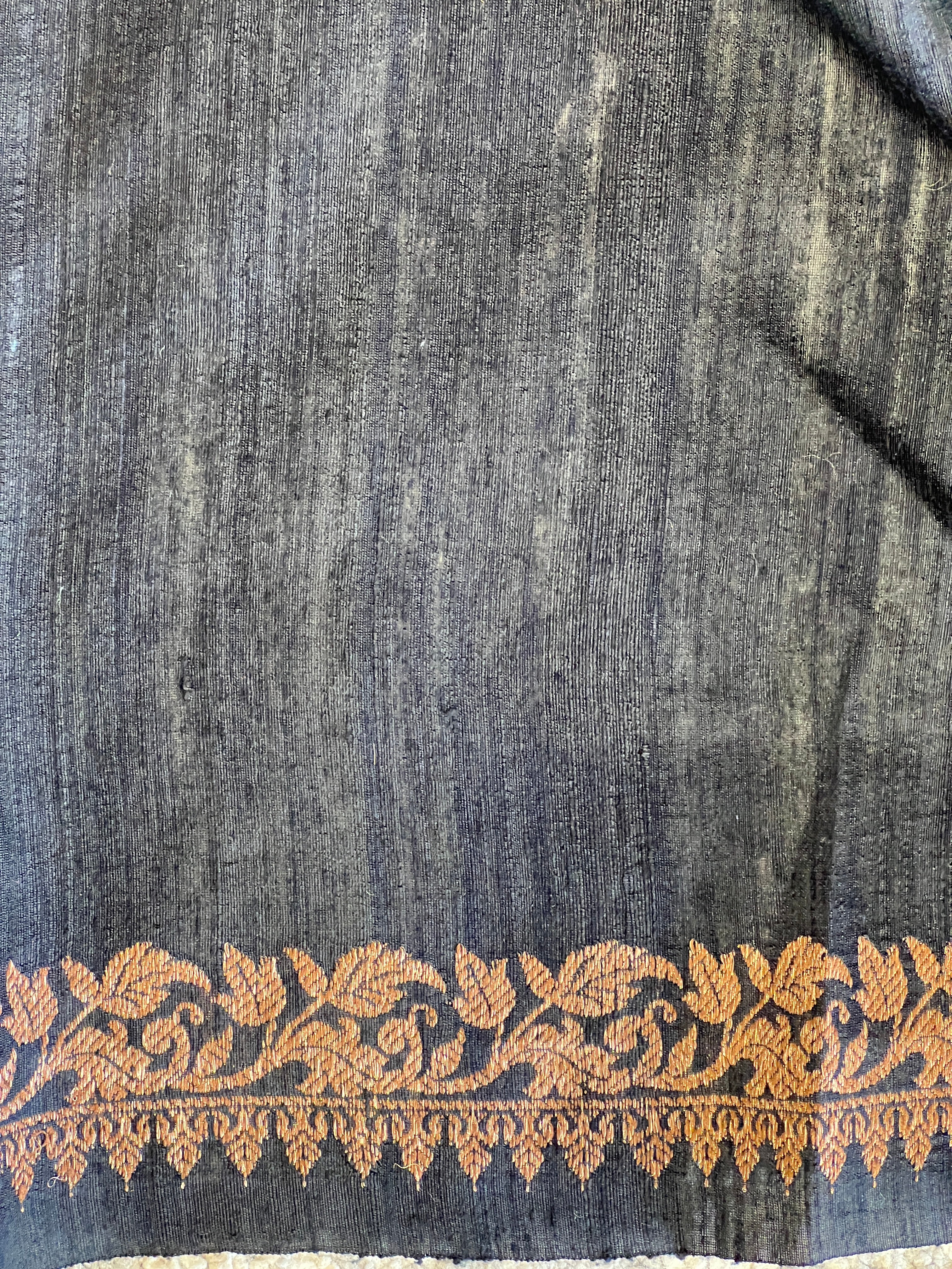 Butta Woven Pure Tussar Banarasi Silk Saree | YNG741